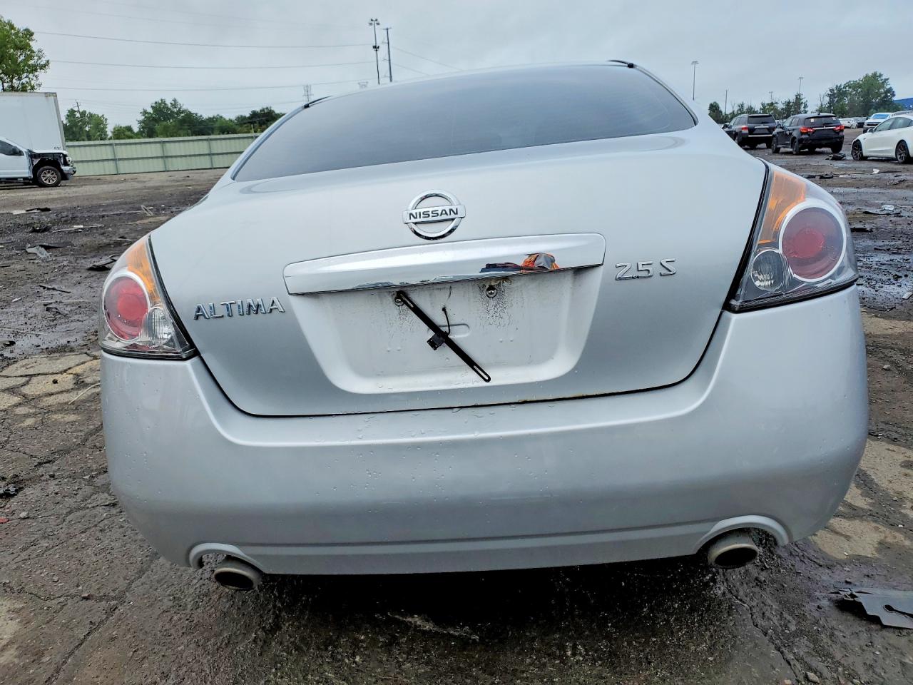 2011 Nissan Altima 2.5 Silver vin: 1N4AL2AP7BN443342
