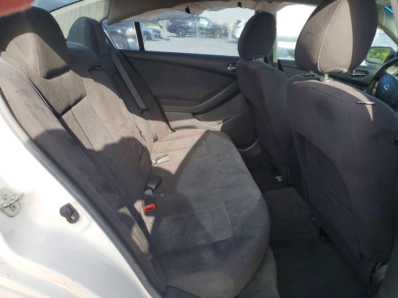2011 Nissan Altima White vin: 1N4AL2AP7BN448413