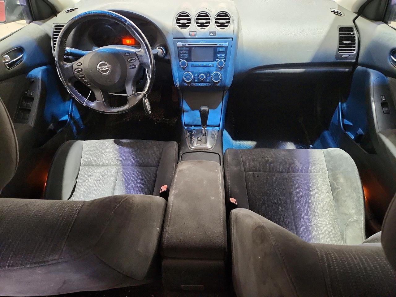 2011 Nissan Altima 2.5 Red vin: 1N4AL2AP7BN487535