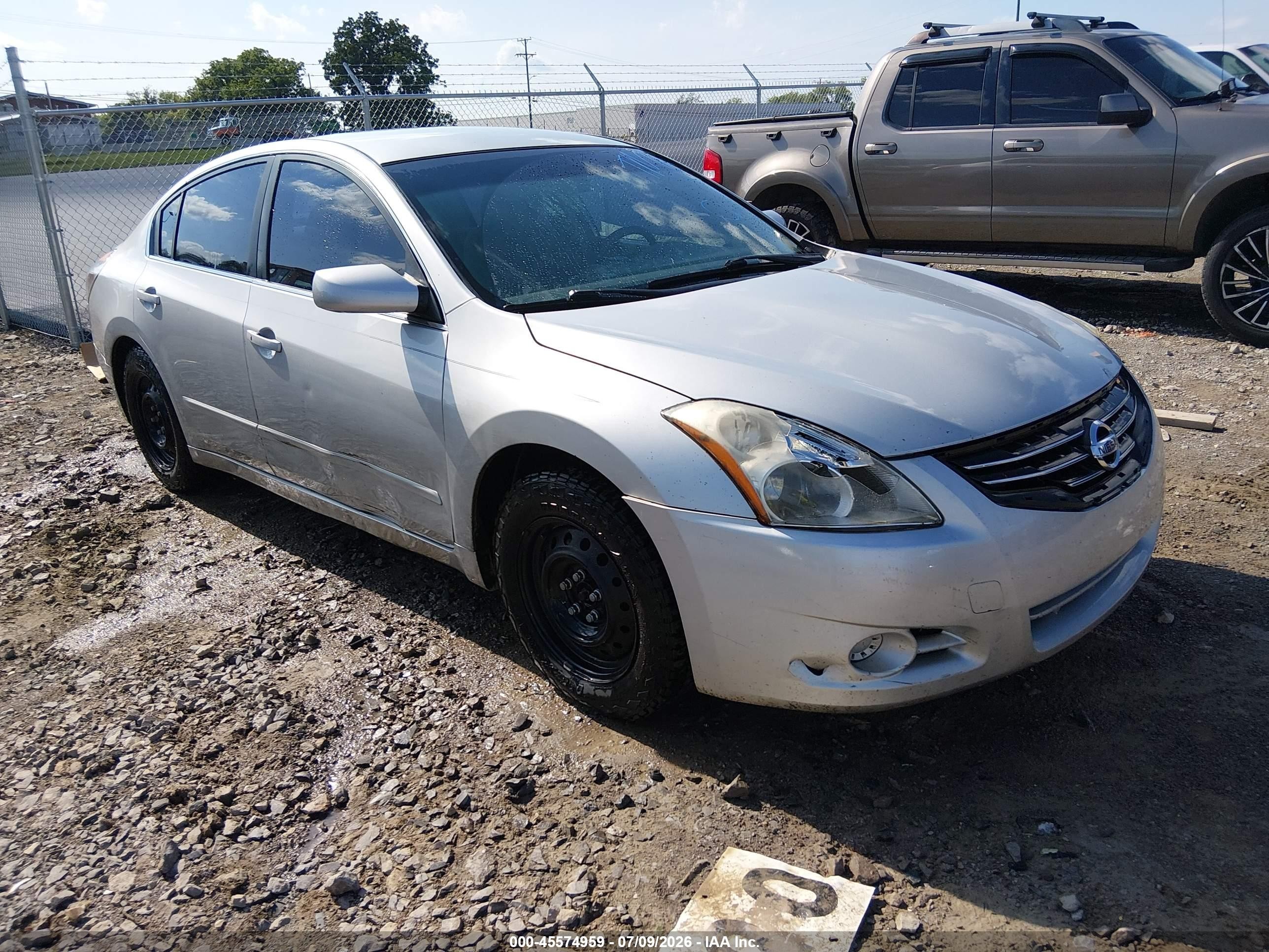2011 Nissan Altima 2.5 S Silver vin: 1N4AL2AP7BN507122