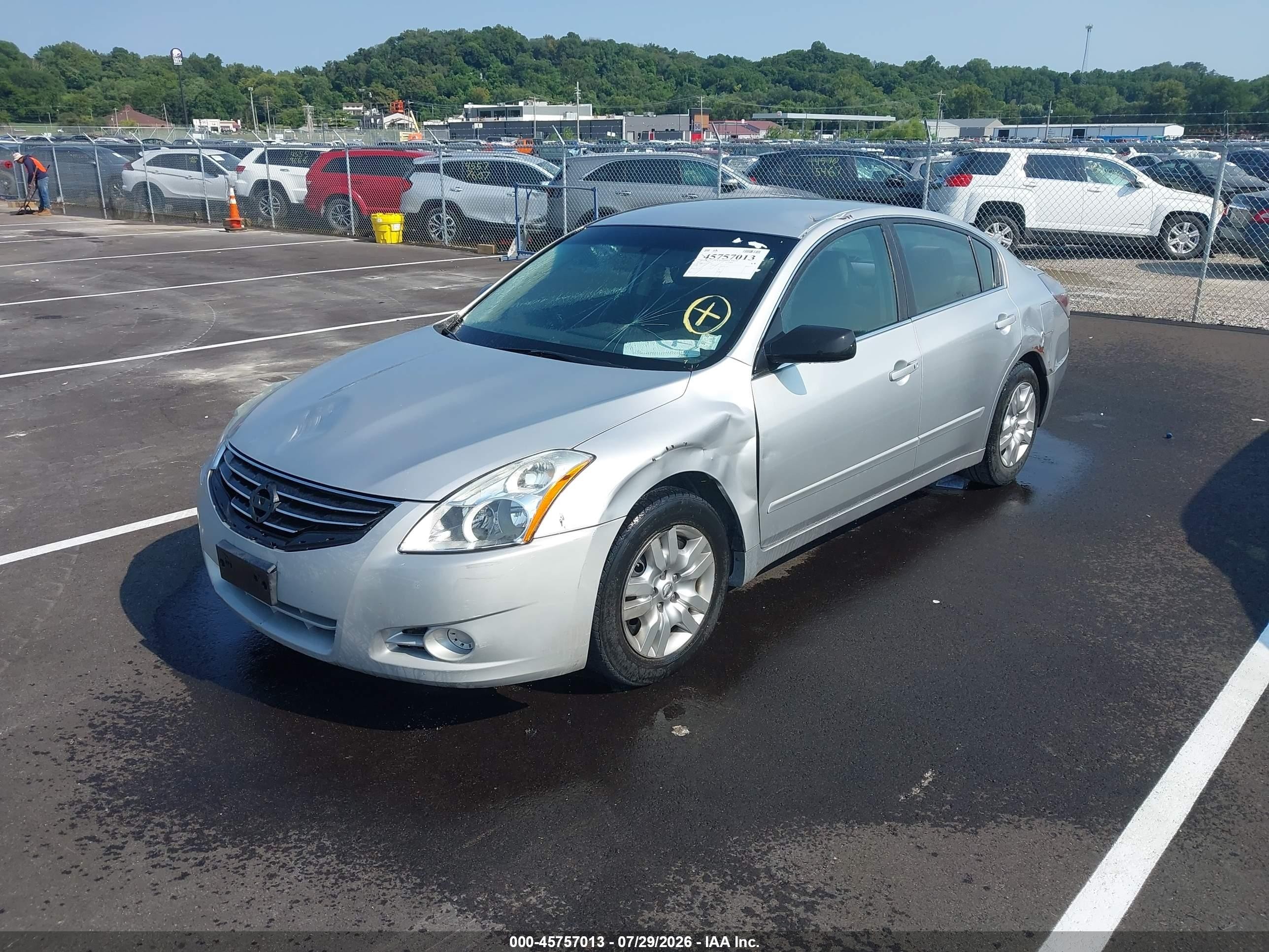 2012 Nissan Altima 2.5 S Silver vin: 1N4AL2AP7CC127307