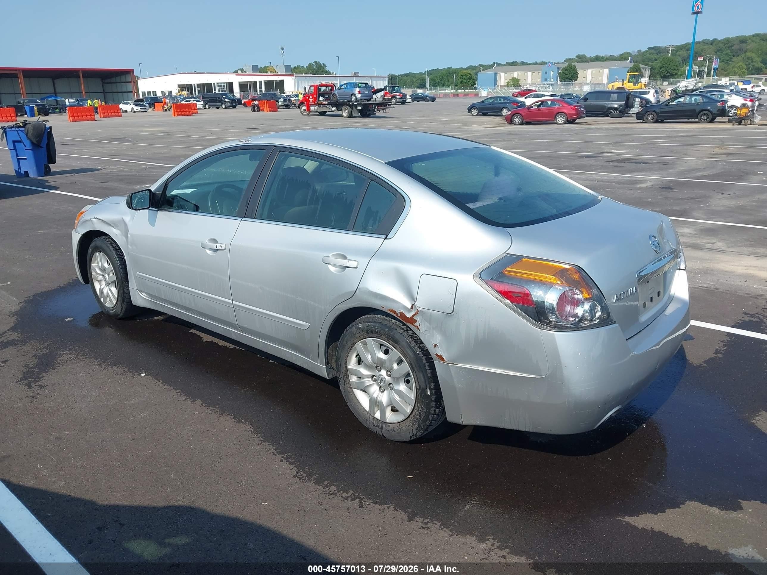 2012 Nissan Altima 2.5 S Silver vin: 1N4AL2AP7CC127307