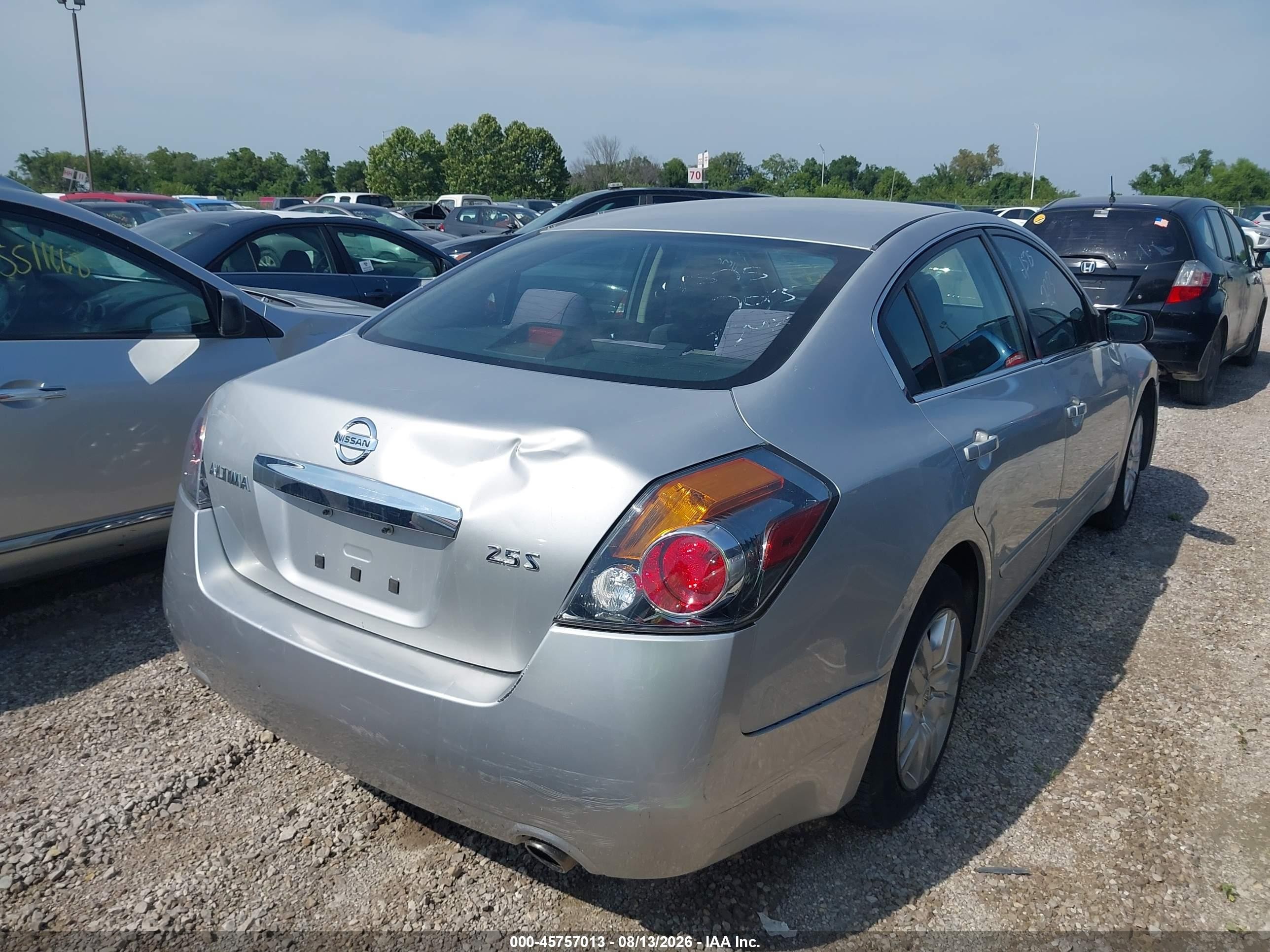 2012 Nissan Altima 2.5 S Silver vin: 1N4AL2AP7CC127307