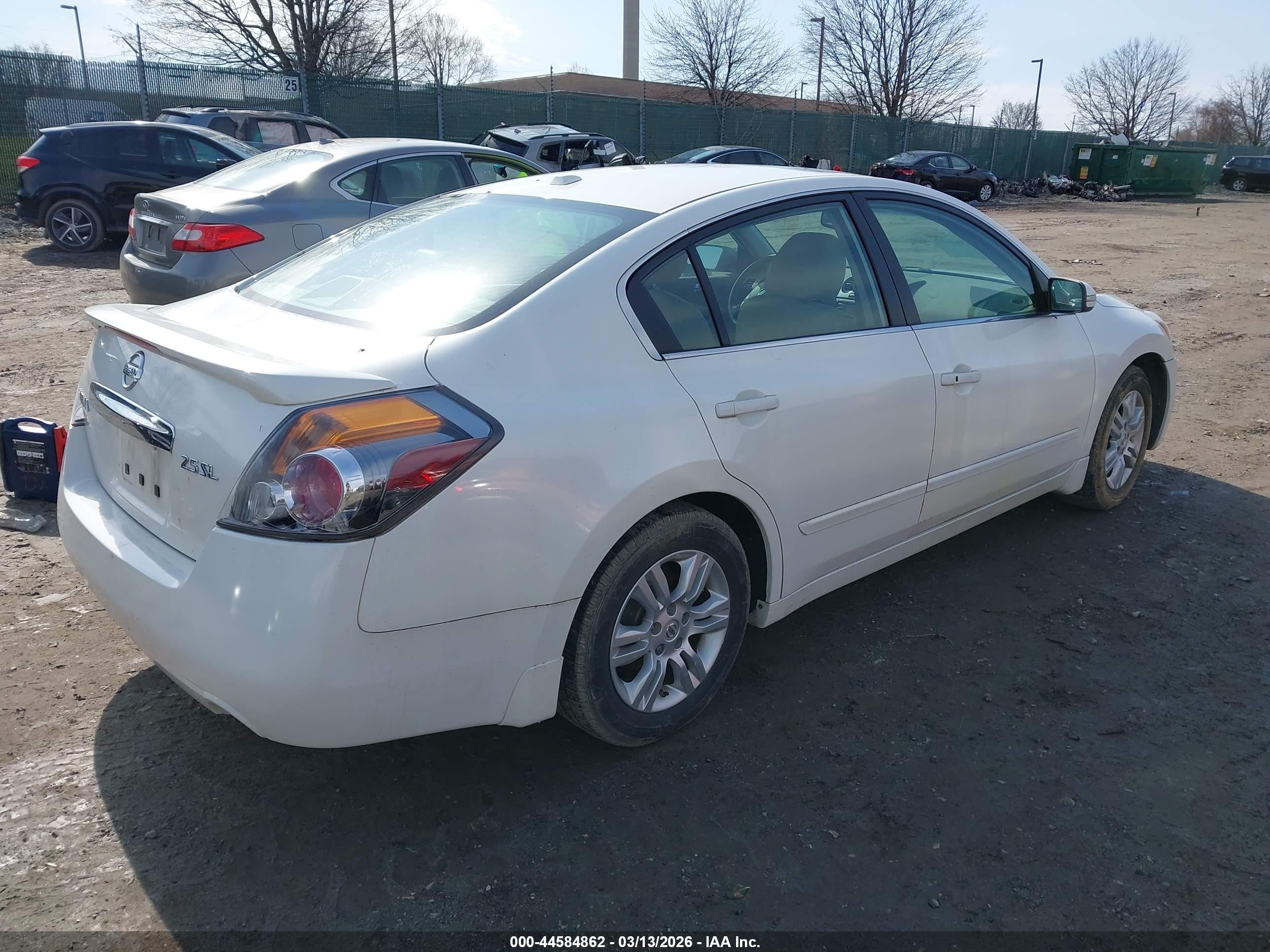 2012 Nissan Altima 2.5 S White vin: 1N4AL2AP7CC167466