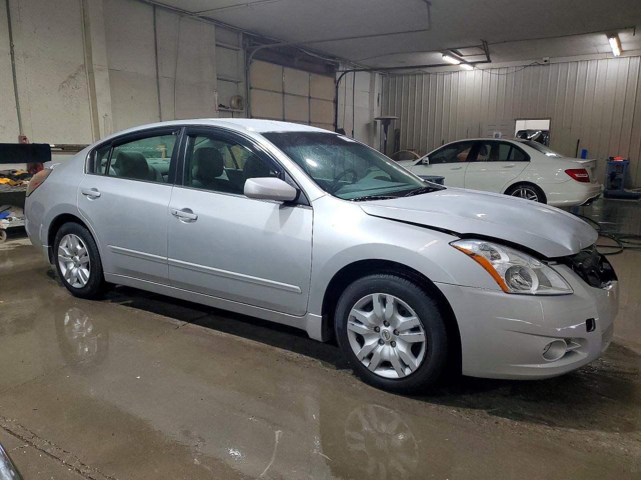 2012 Nissan Altima 2.5 Silver vin: 1N4AL2AP7CC175468