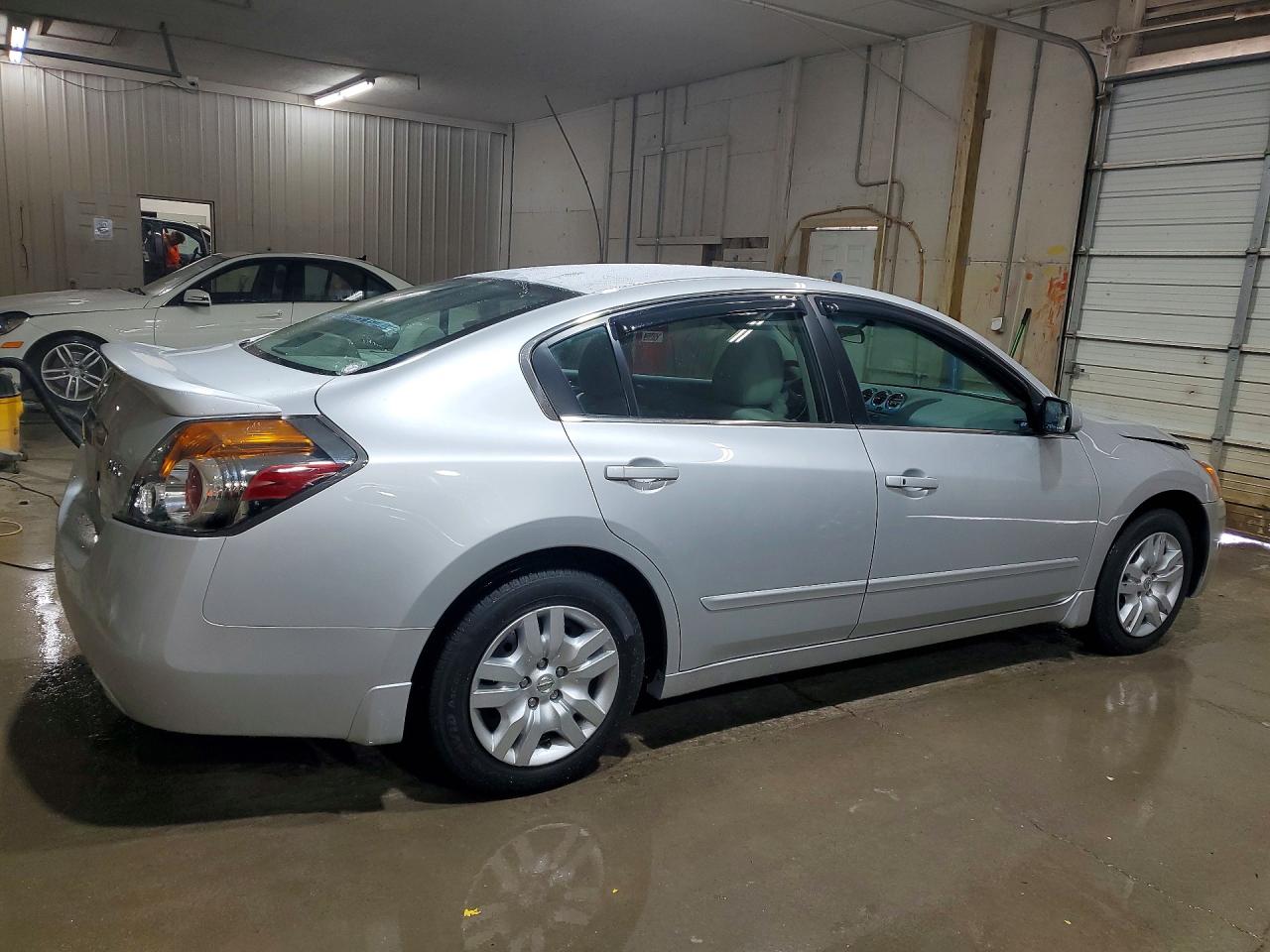 2012 Nissan Altima 2.5 Silver vin: 1N4AL2AP7CC175468