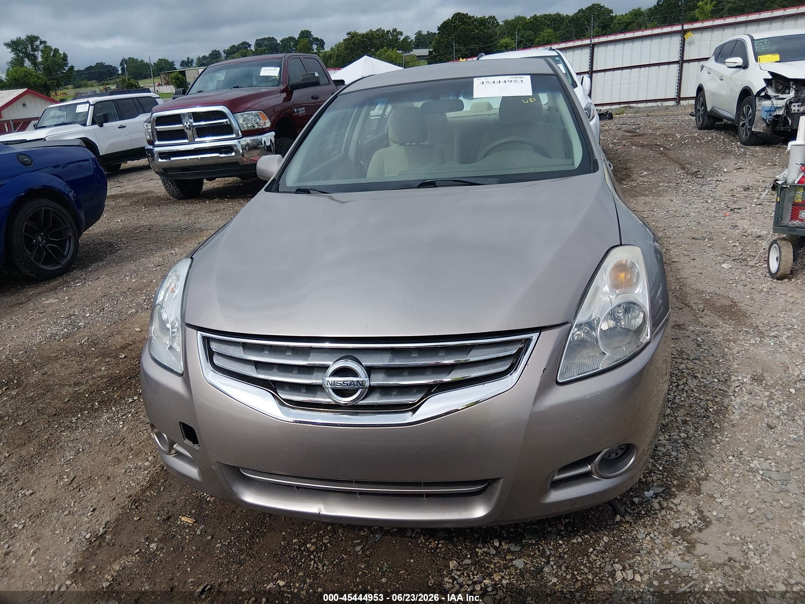 2012 Nissan Altima 2.5 S Beige vin: 1N4AL2AP7CC211076