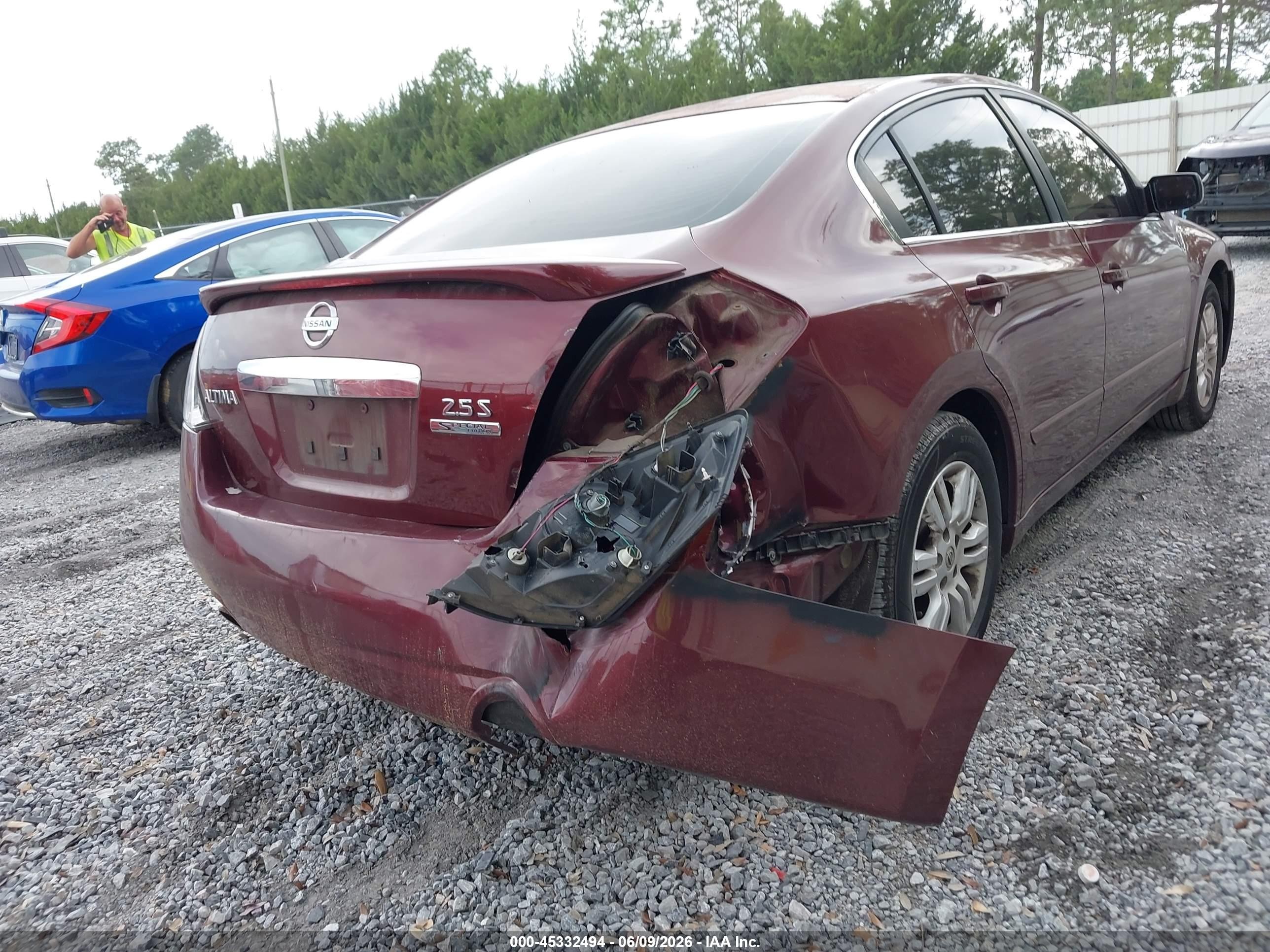 2012 Nissan Altima 2.5 S Maroon vin: 1N4AL2AP7CN436649