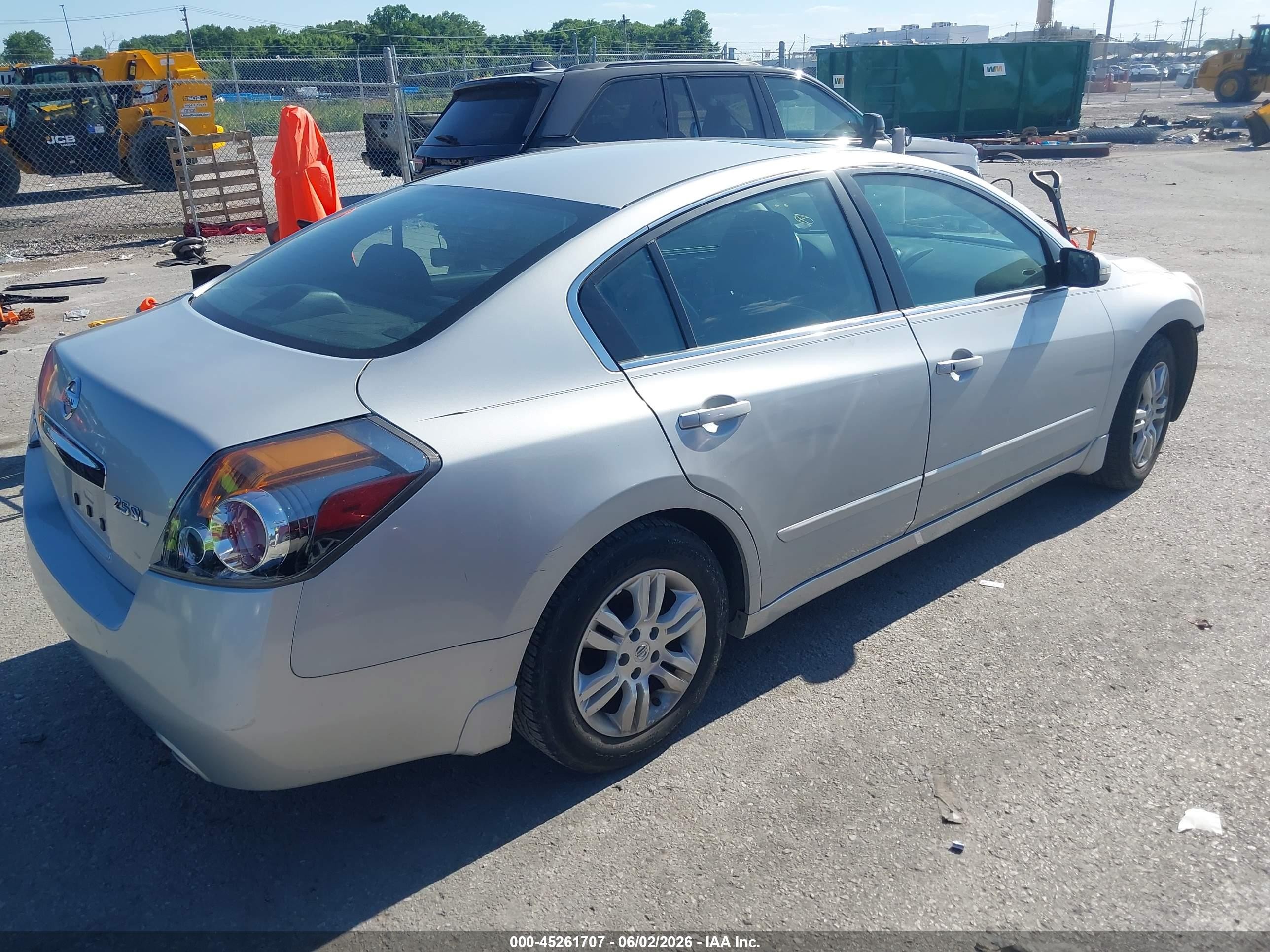 2012 Nissan Altima 2.5 S Silver vin: 1N4AL2AP7CN440300