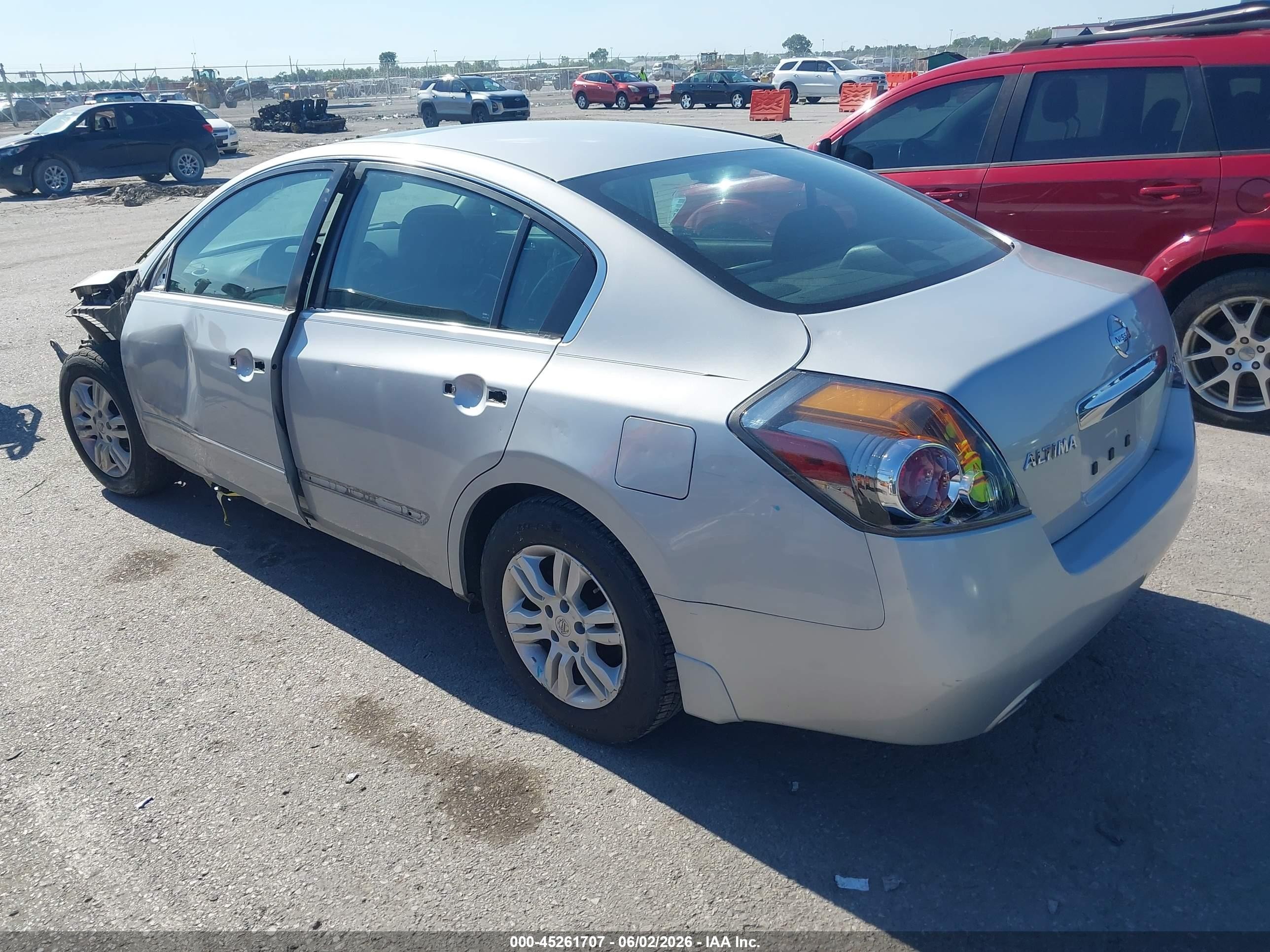 2012 Nissan Altima 2.5 S Silver vin: 1N4AL2AP7CN440300