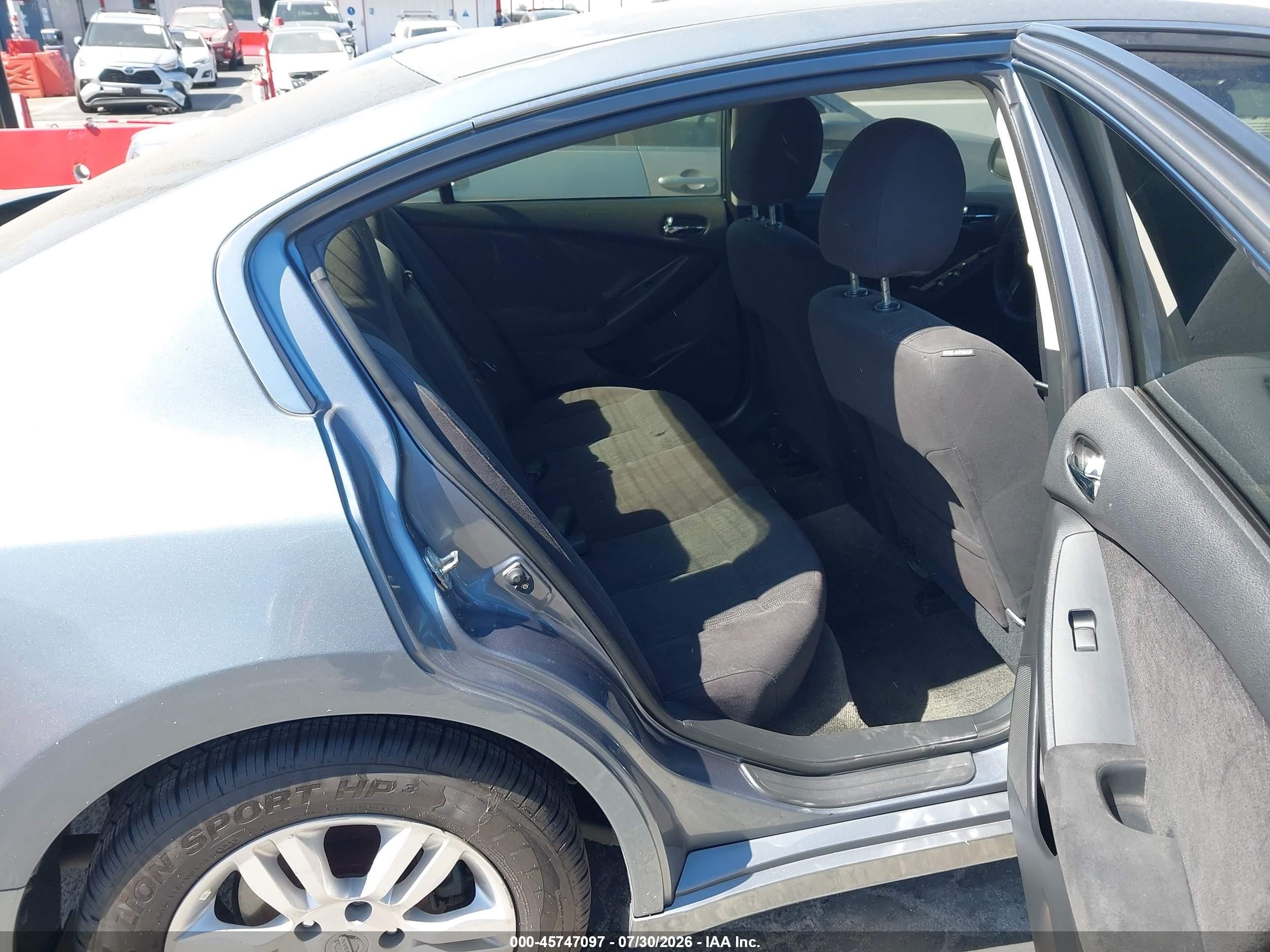 2012 Nissan Altima 2.5 S Blue vin: 1N4AL2AP7CN472373