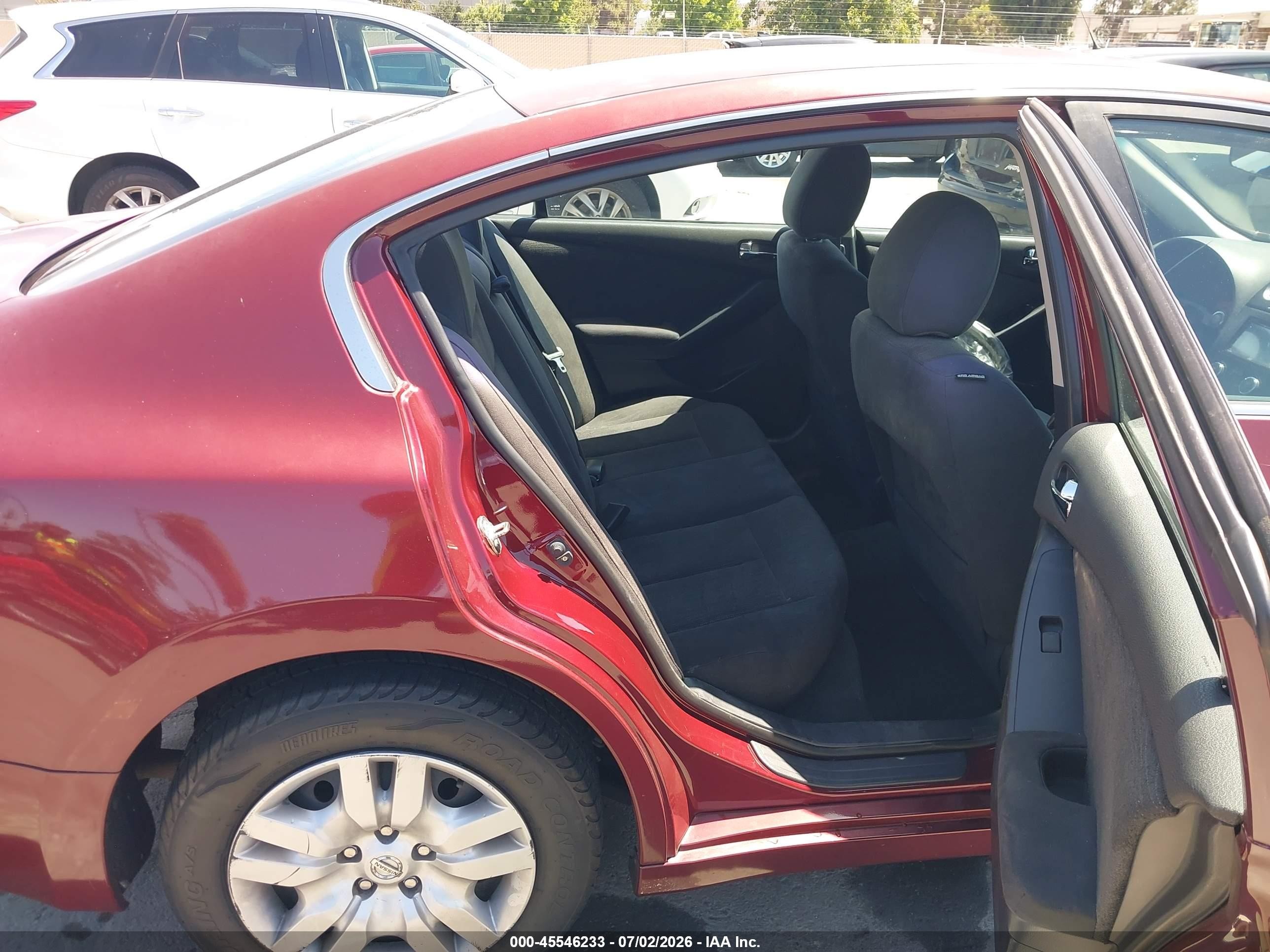 2012 Nissan Altima 2.5 S Maroon vin: 1N4AL2AP7CN482143