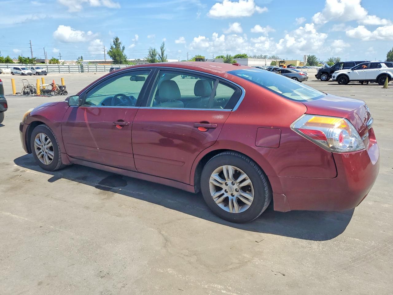 2012 Nissan Altima 2.5 Burgundy vin: 1N4AL2AP7CN495121