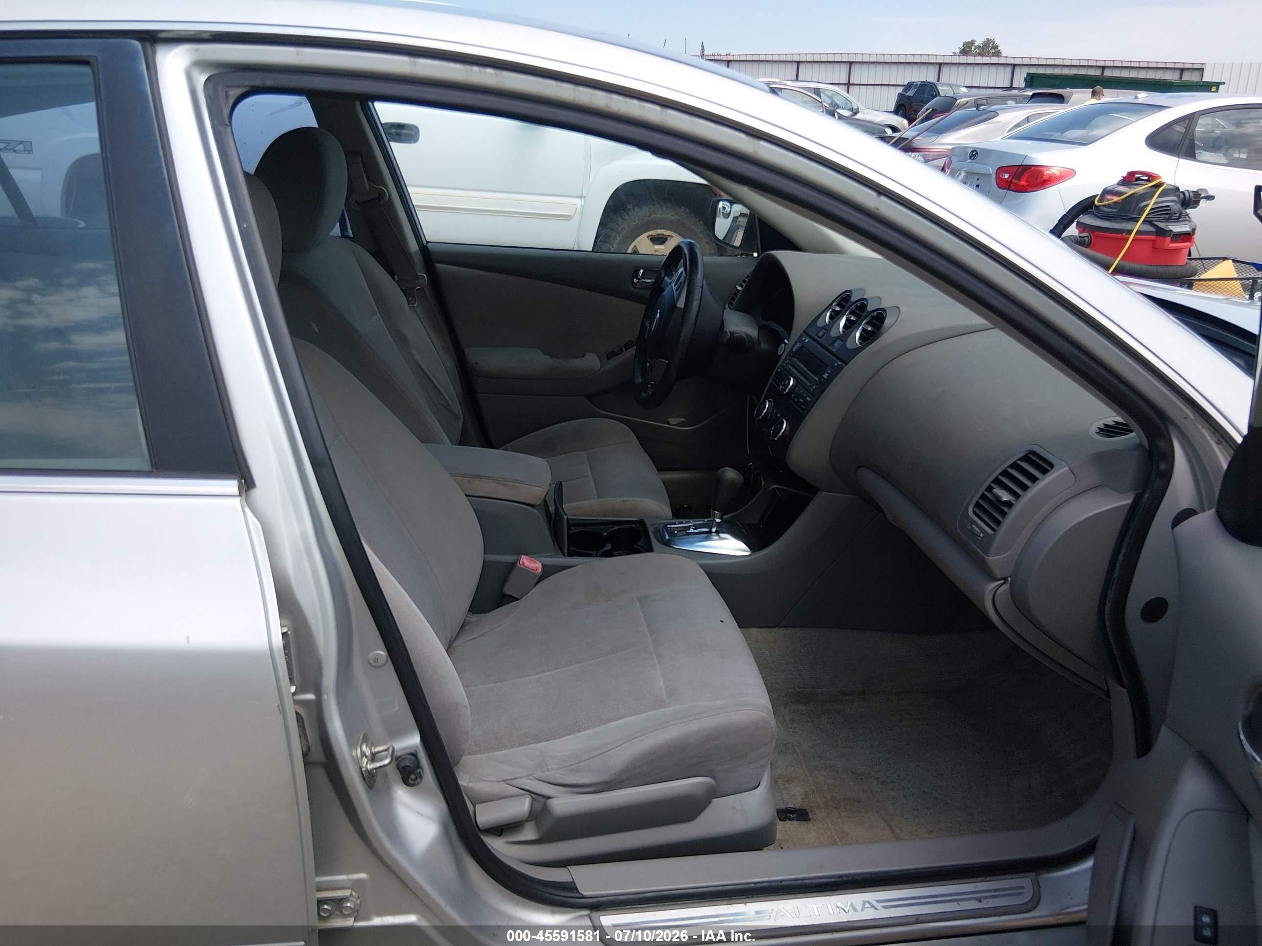 2012 Nissan Altima 2.5 S Silver vin: 1N4AL2AP7CN503766