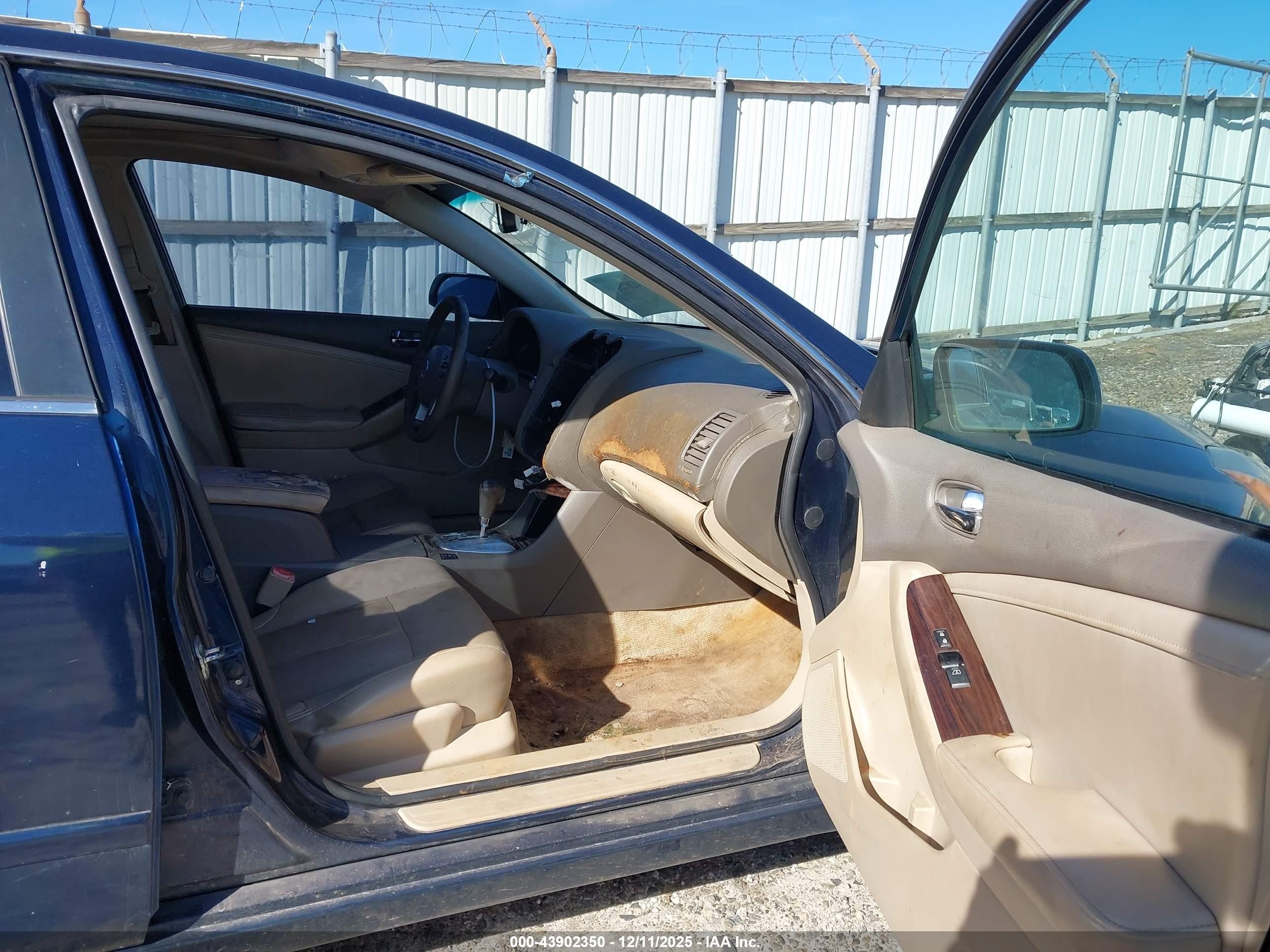2012 Nissan Altima 2.5 S Blue vin: 1N4AL2AP7CN531423