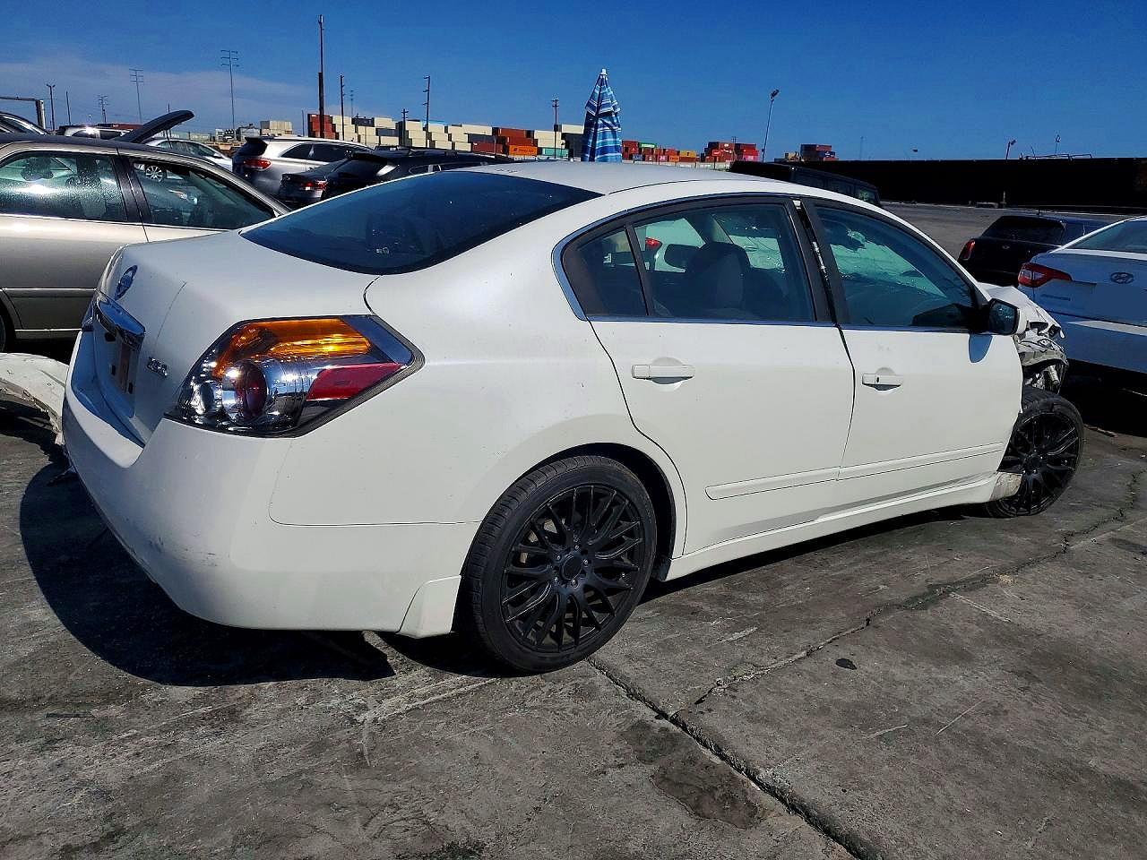 2012 Nissan Altima 2.5 White vin: 1N4AL2AP7CN537609