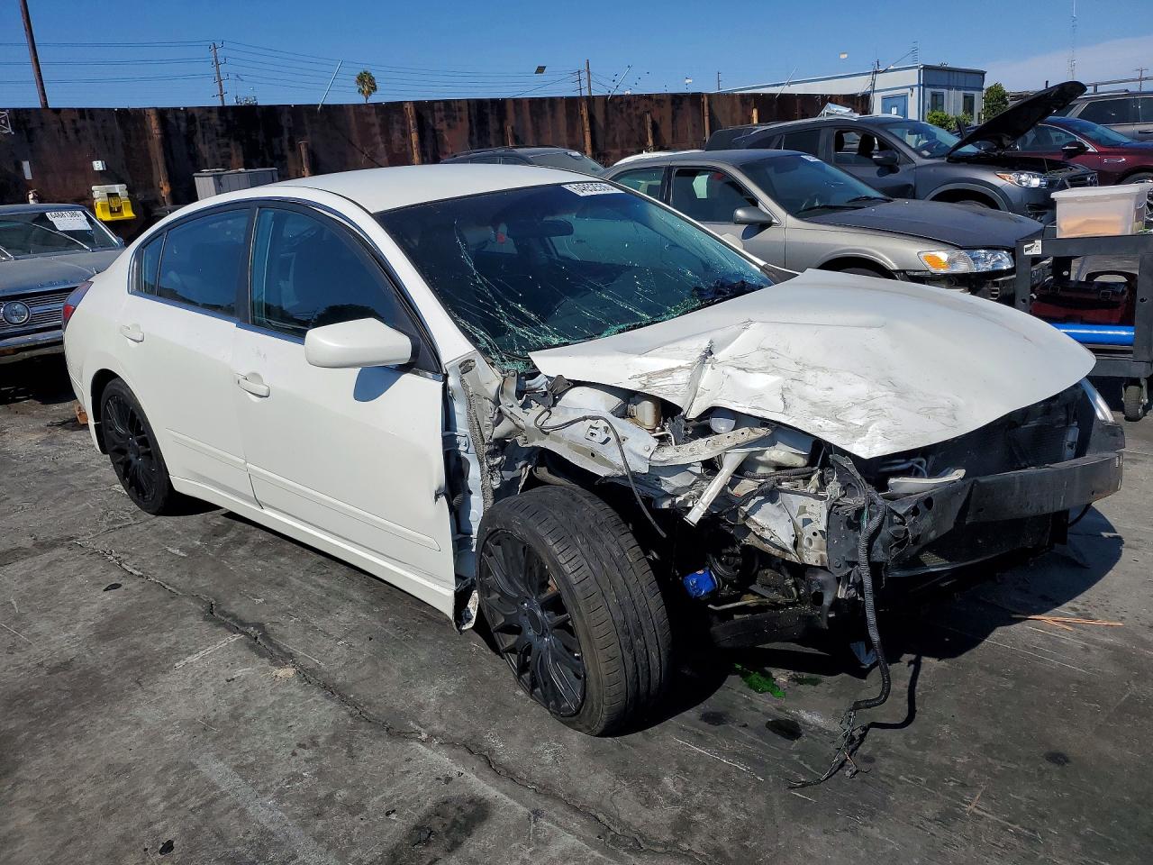 2012 Nissan Altima 2.5 White vin: 1N4AL2AP7CN537609