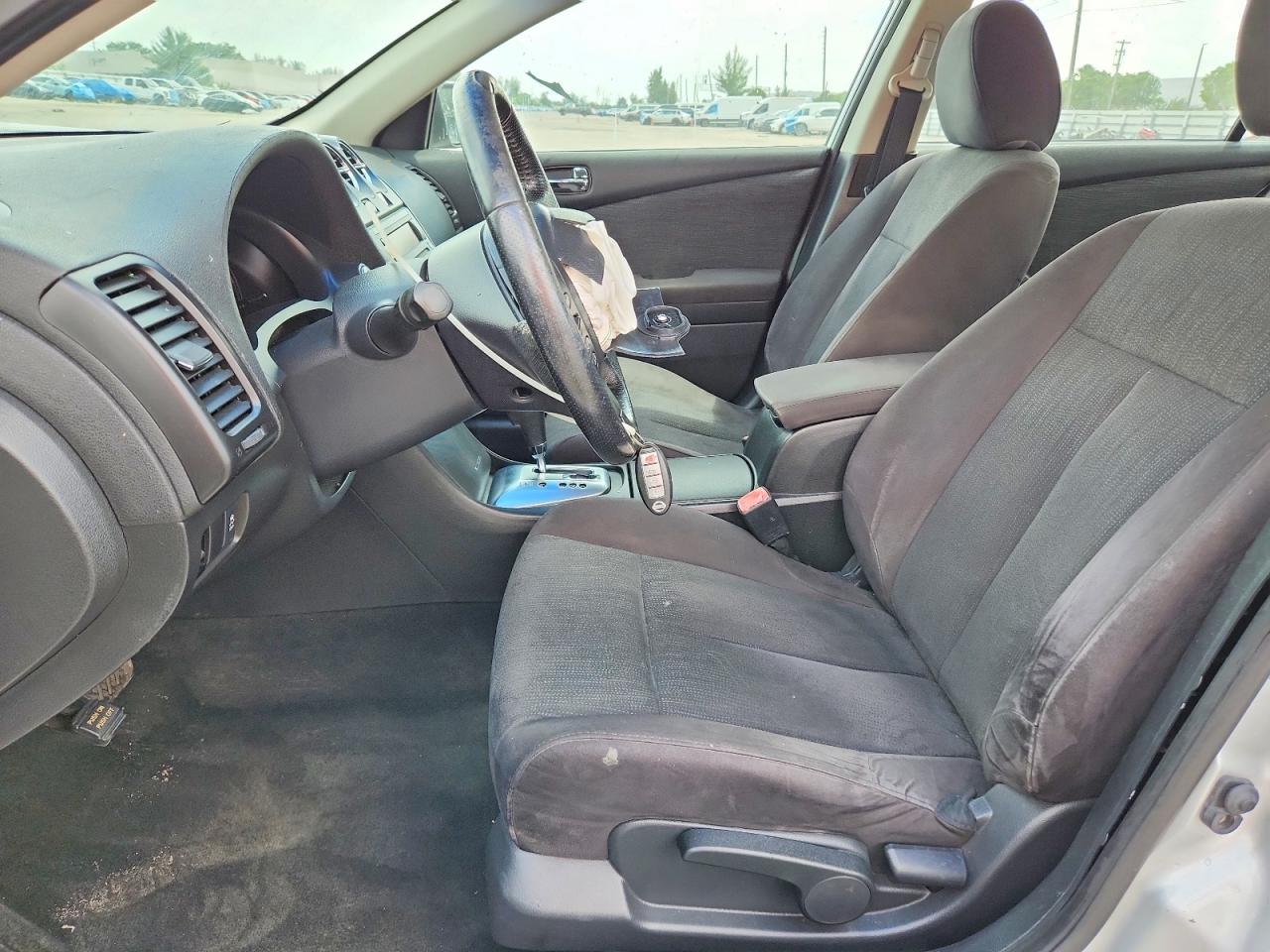 2012 Nissan Altima 2.5 Silver vin: 1N4AL2AP7CN552921