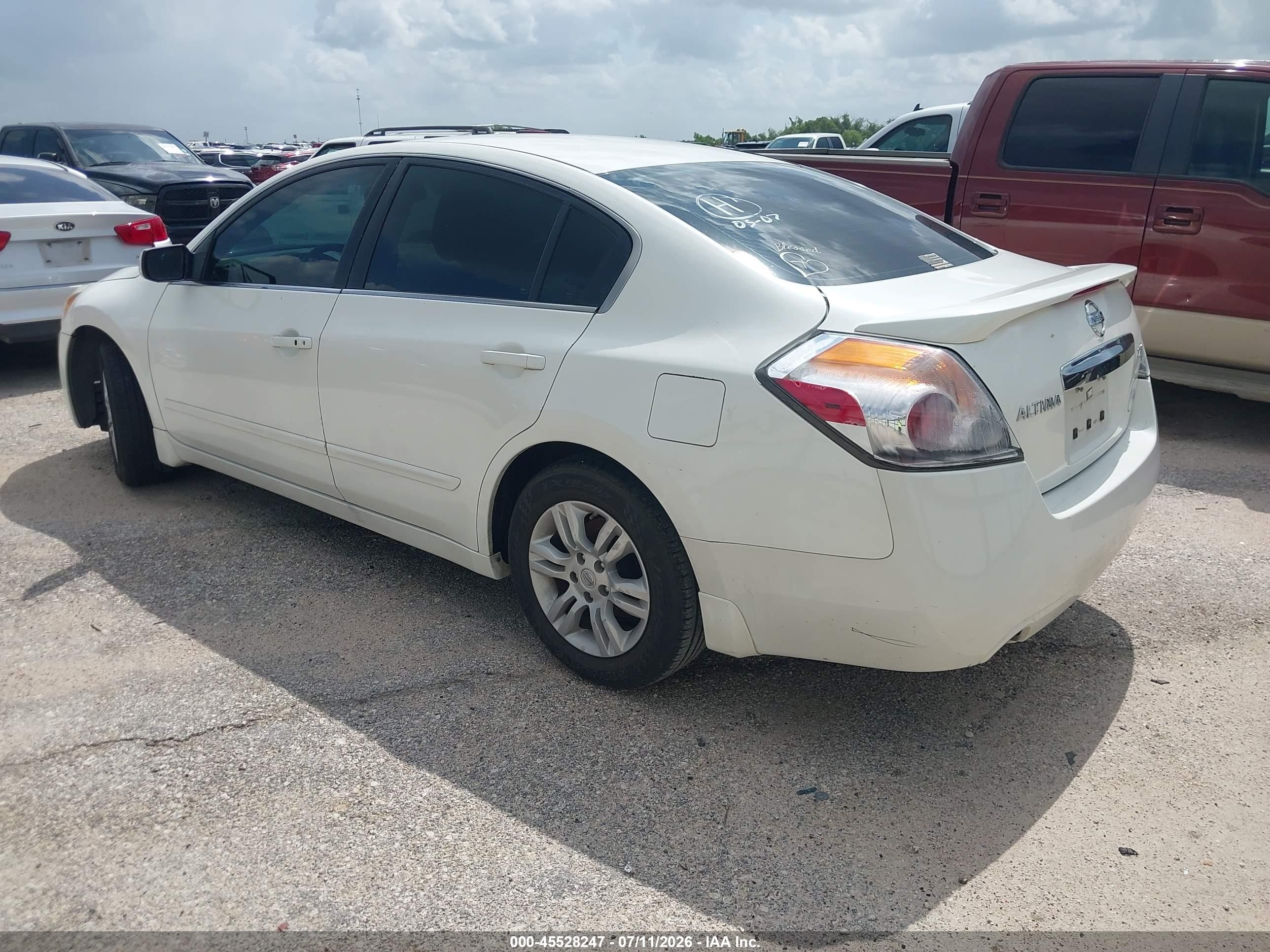 2012 Nissan Altima 2.5 S White vin: 1N4AL2AP7CN569024