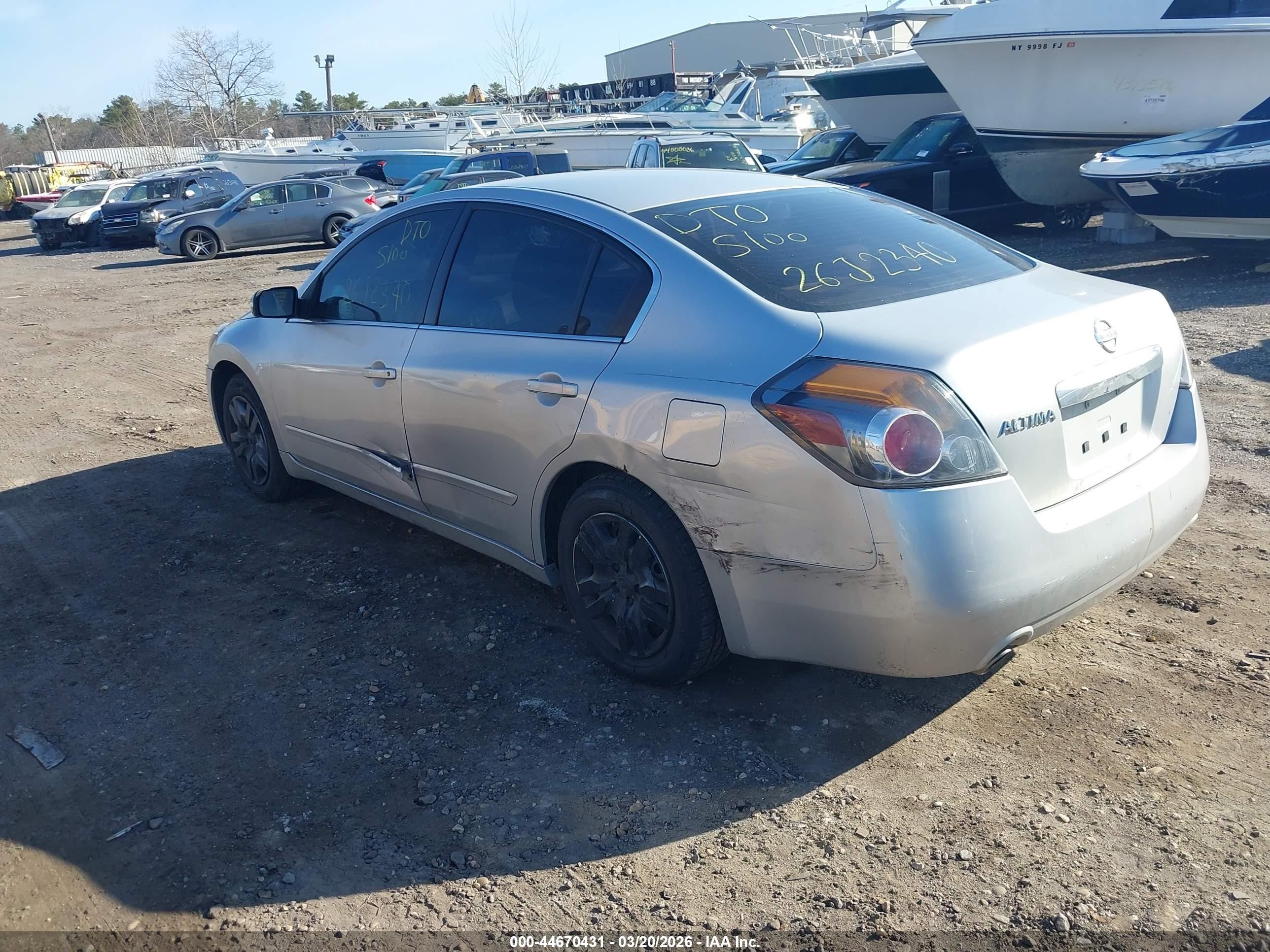 2010 Nissan Altima 2.5 Silver vin: 1N4AL2AP8AC128799