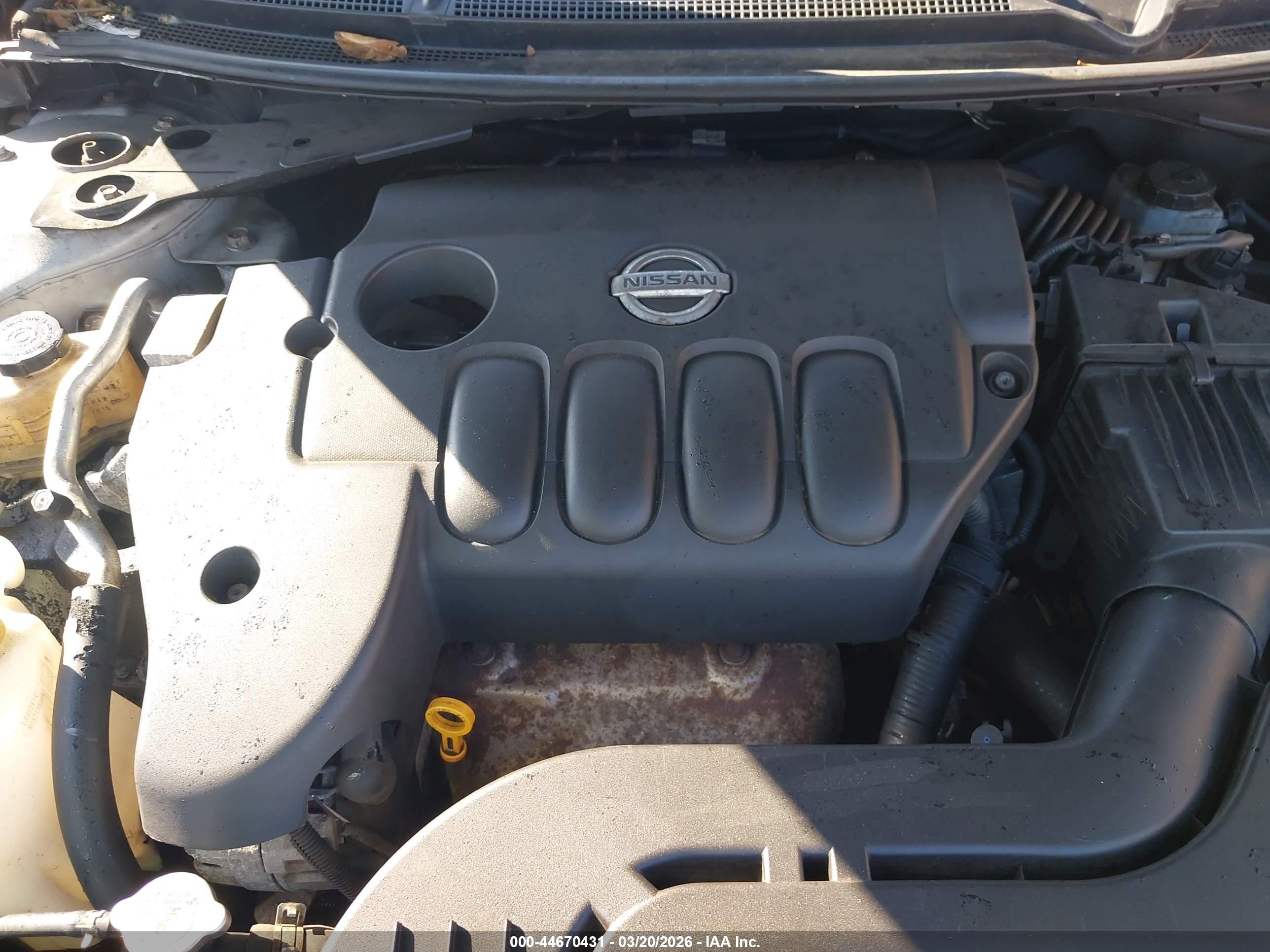 2010 Nissan Altima 2.5 Silver vin: 1N4AL2AP8AC128799