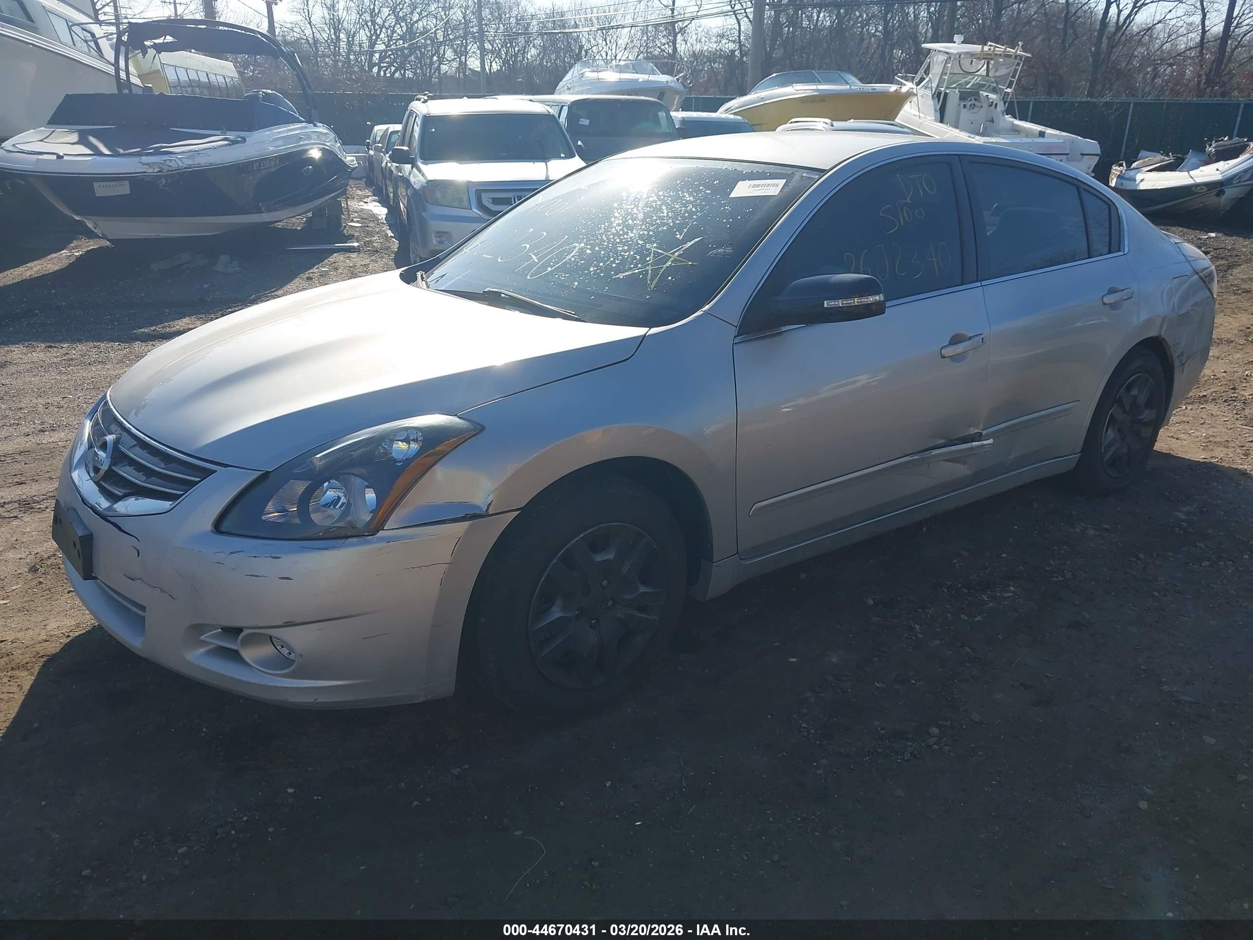 2010 Nissan Altima 2.5 Silver vin: 1N4AL2AP8AC128799