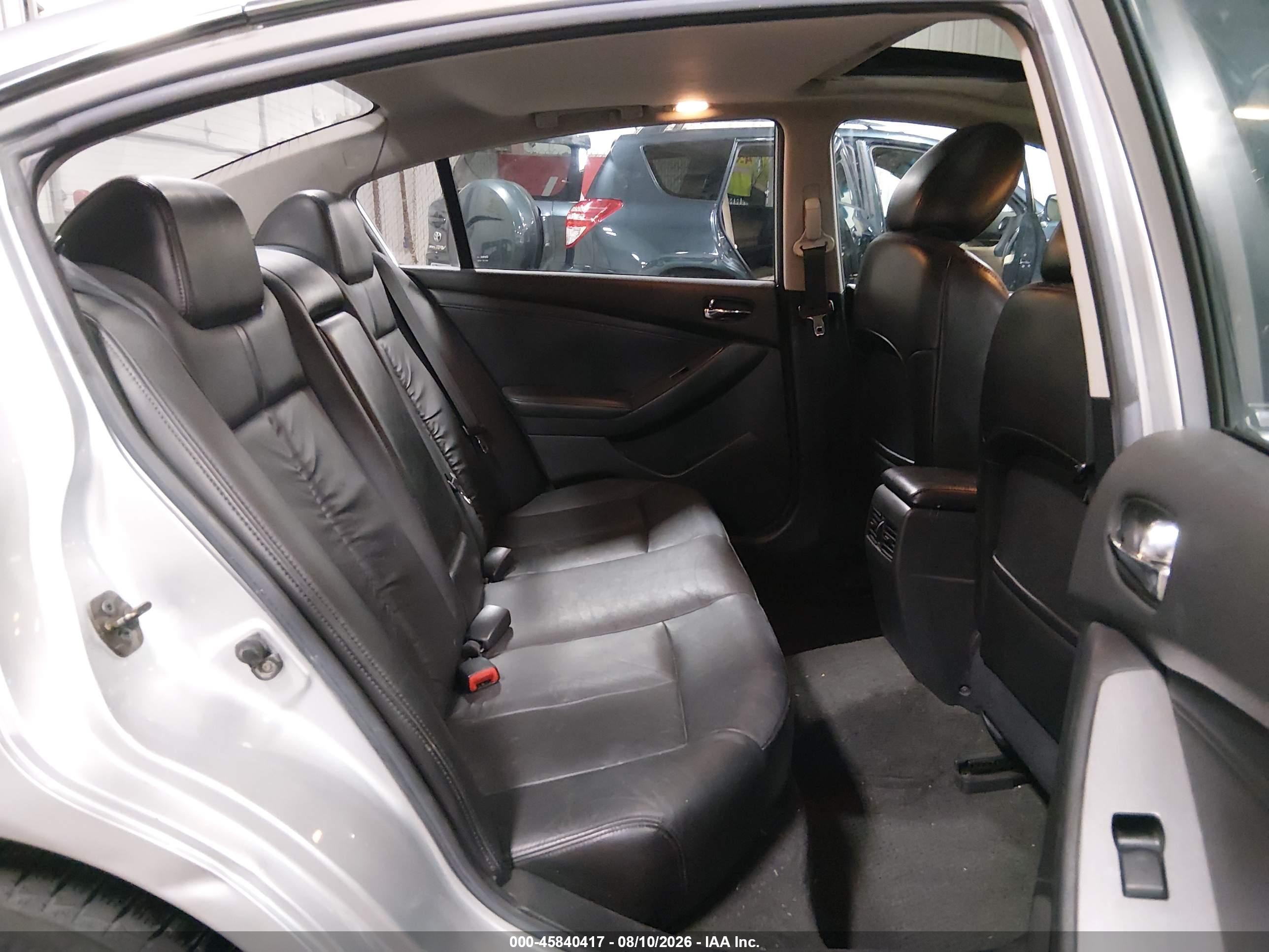2010 Nissan Altima 2.5 S Silver vin: 1N4AL2AP8AC165500