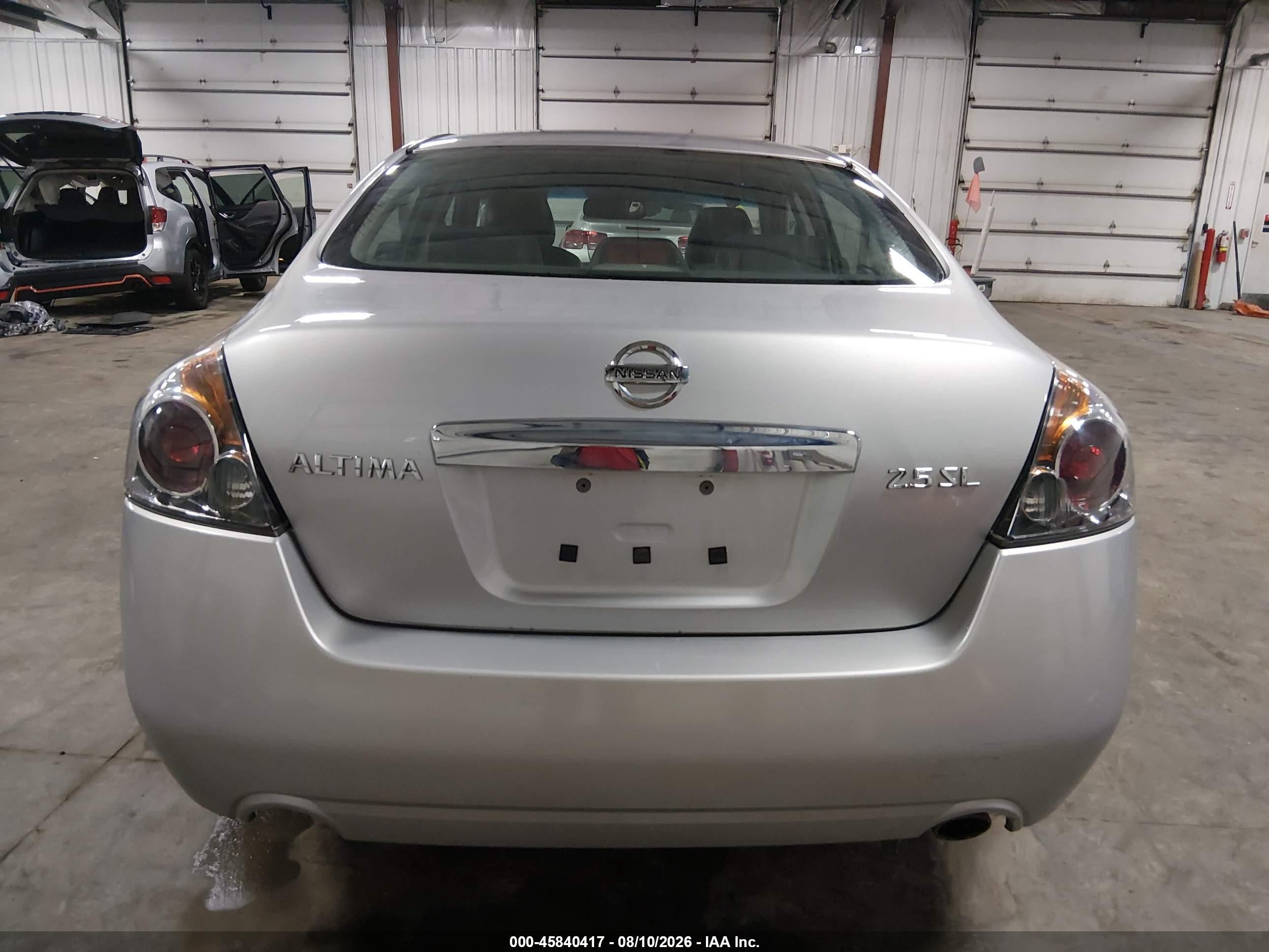 2010 Nissan Altima 2.5 S Silver vin: 1N4AL2AP8AC165500