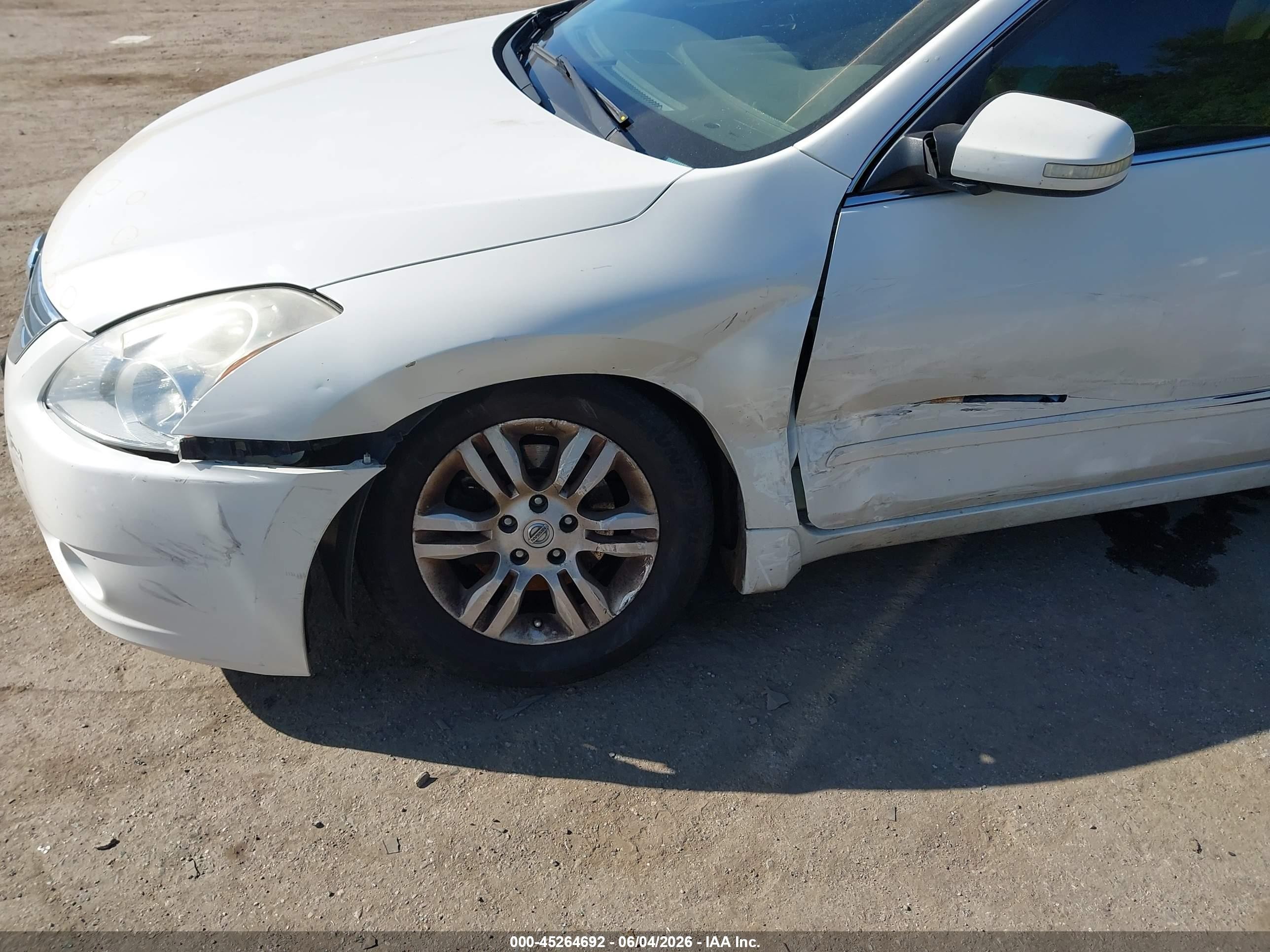 2010 Nissan Altima 2.5 S White vin: 1N4AL2AP8AC176321