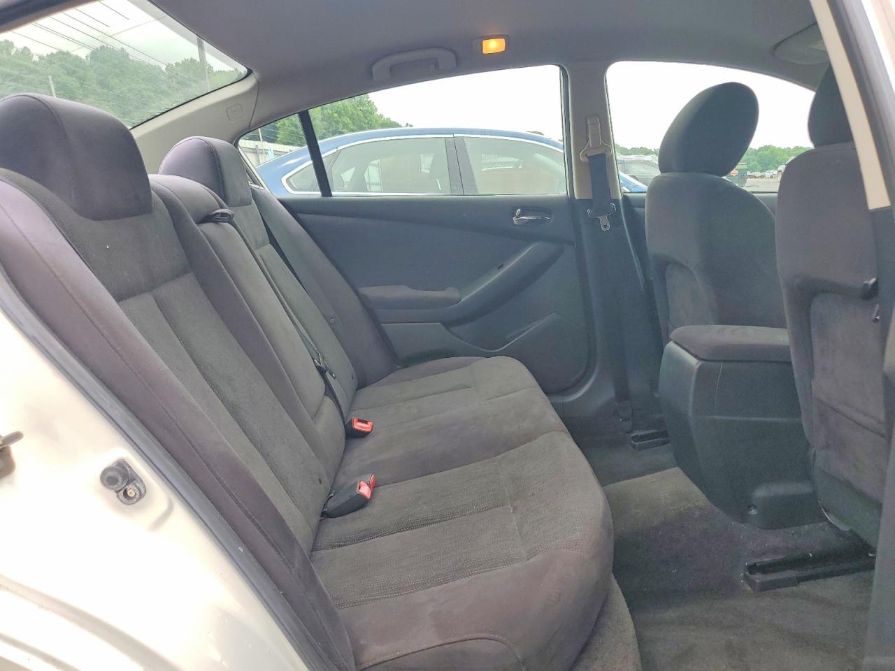 2010 Nissan Altima 2.5 White vin: 1N4AL2AP8AC181518