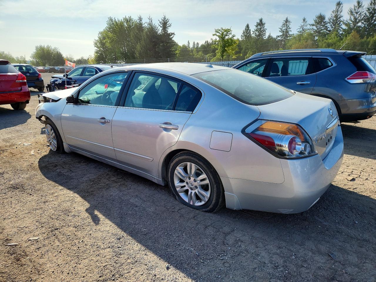 2010 Nissan Altima 2.5 Silver vin: 1N4AL2AP8AC185472