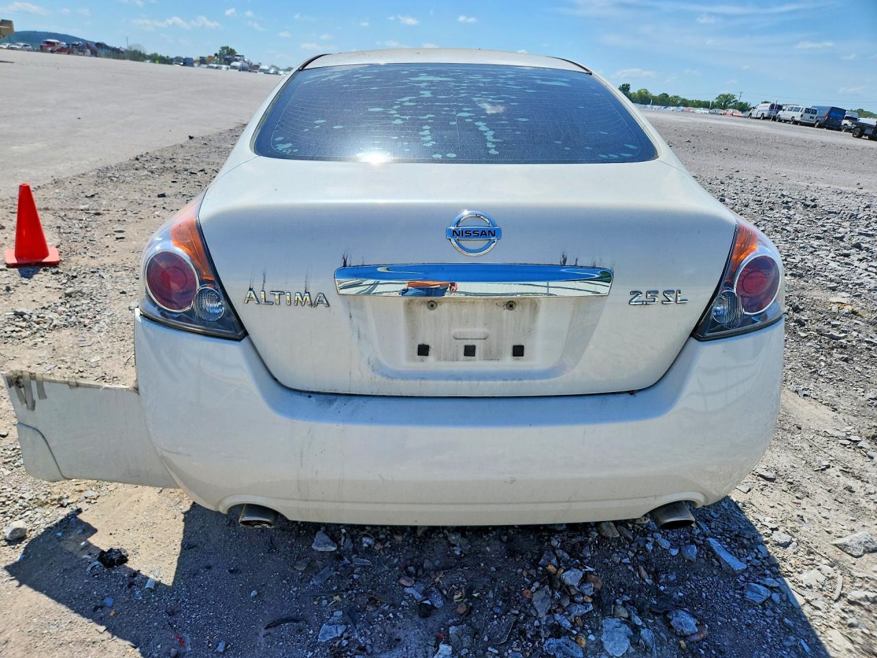 2010 Nissan Altima 2.5 White vin: 1N4AL2AP8AC191613