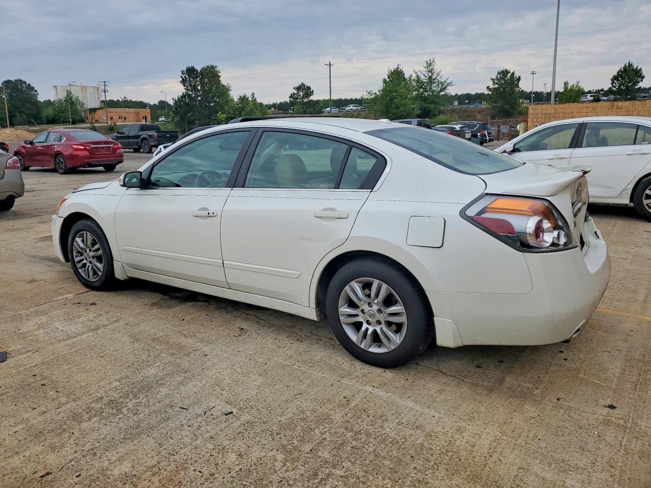 2010 Nissan Altima 2.5 White vin: 1N4AL2AP8AN413703