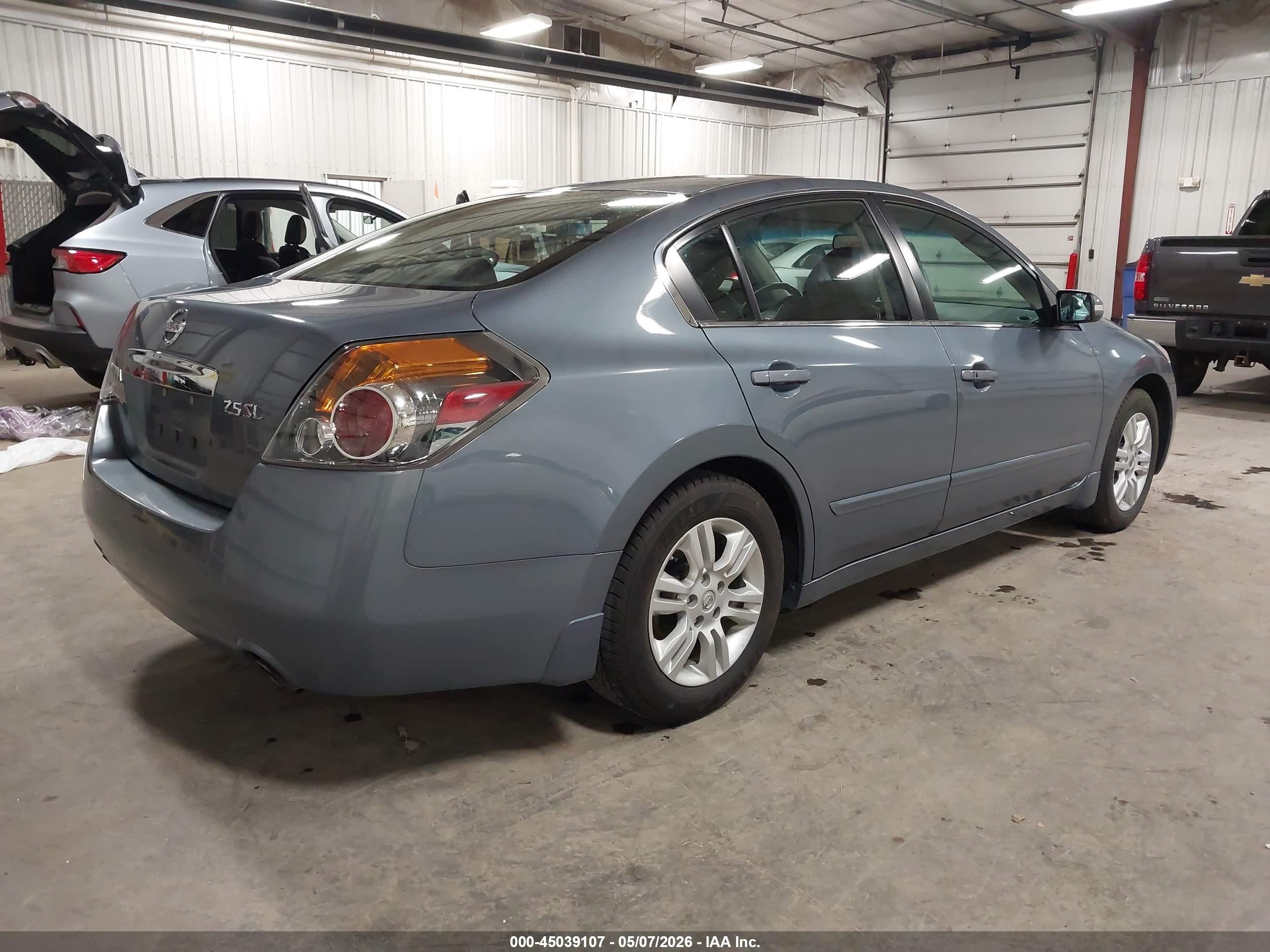 2010 Nissan Altima 2.5 S Blue vin: 1N4AL2AP8AN420540