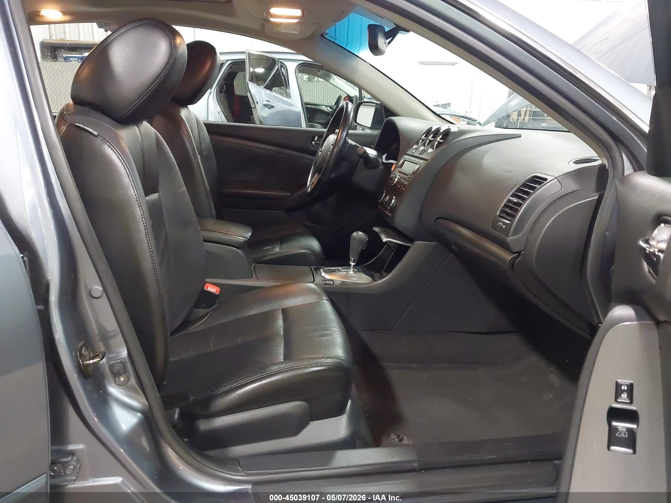 2010 Nissan Altima 2.5 S Blue vin: 1N4AL2AP8AN420540