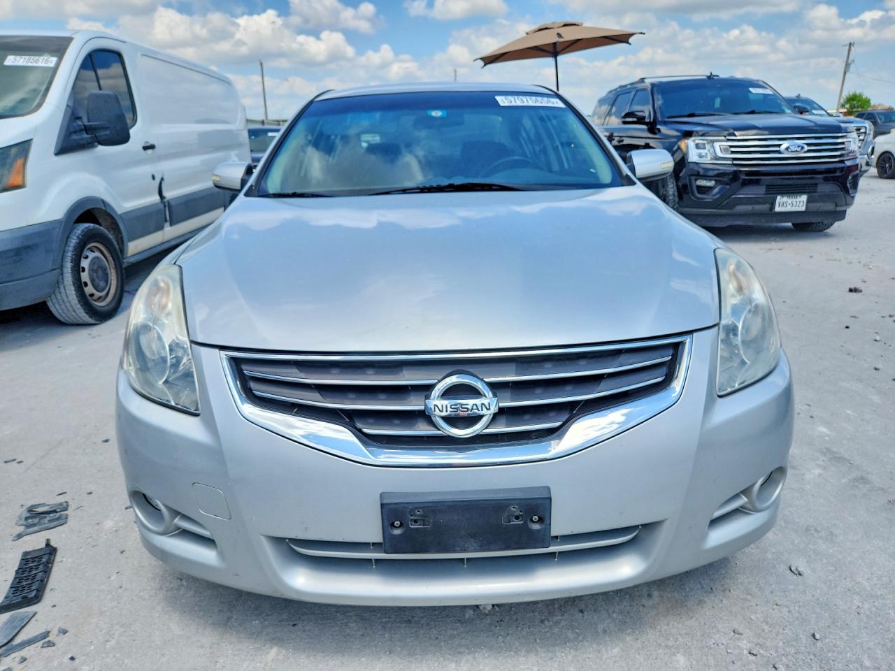 2010 Nissan Altima 2.5 Silver vin: 1N4AL2AP8AN434325