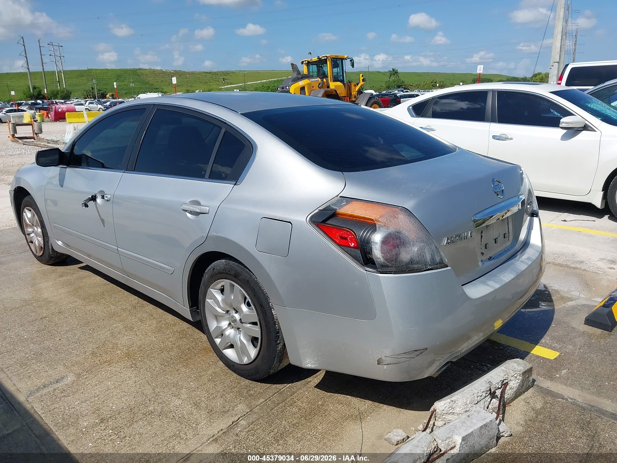 2010 Nissan Altima 2.5 S Silver vin: 1N4AL2AP8AN458463