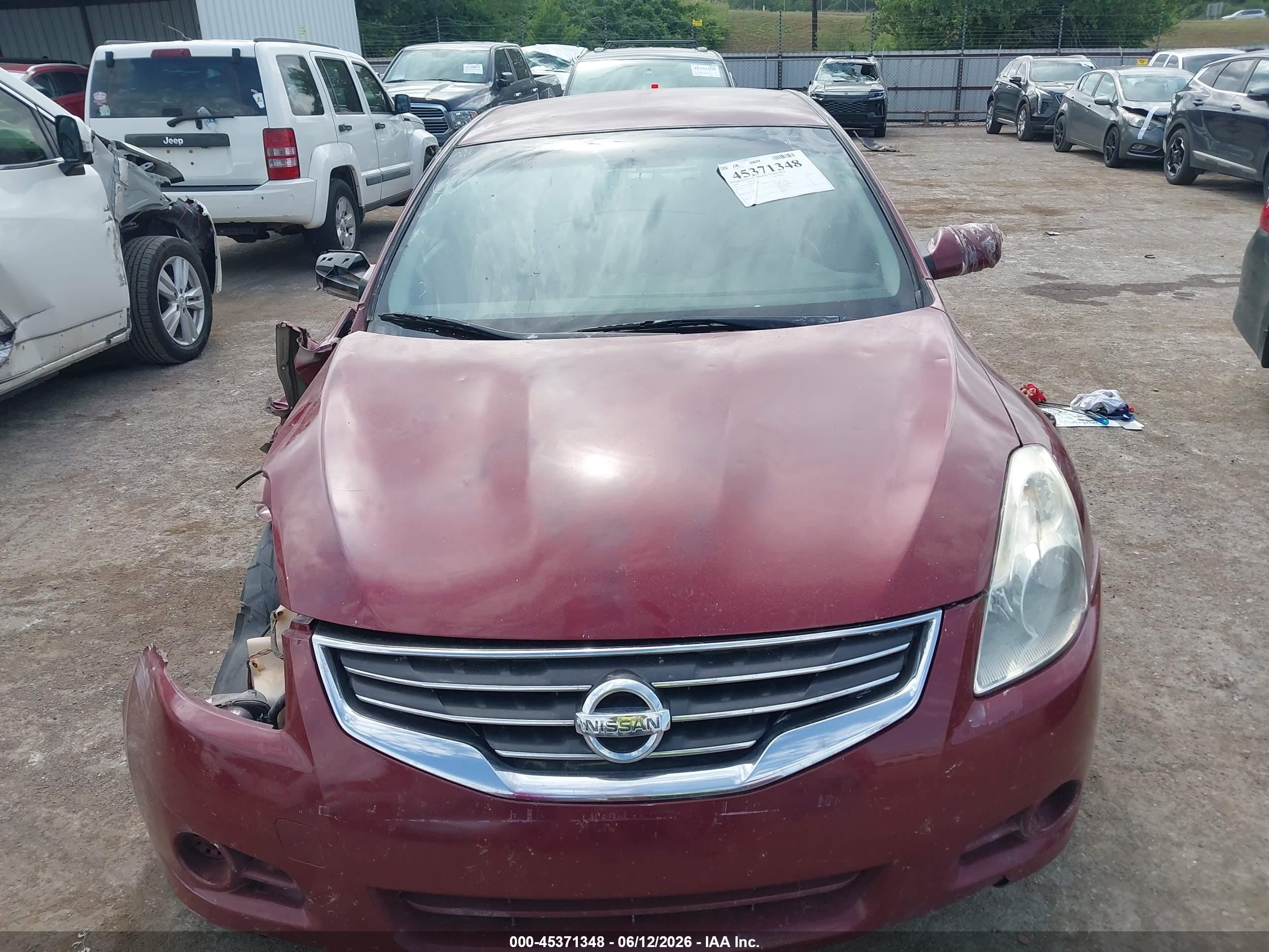 2010 Nissan Altima 2.5 S Red vin: 1N4AL2AP8AN465798