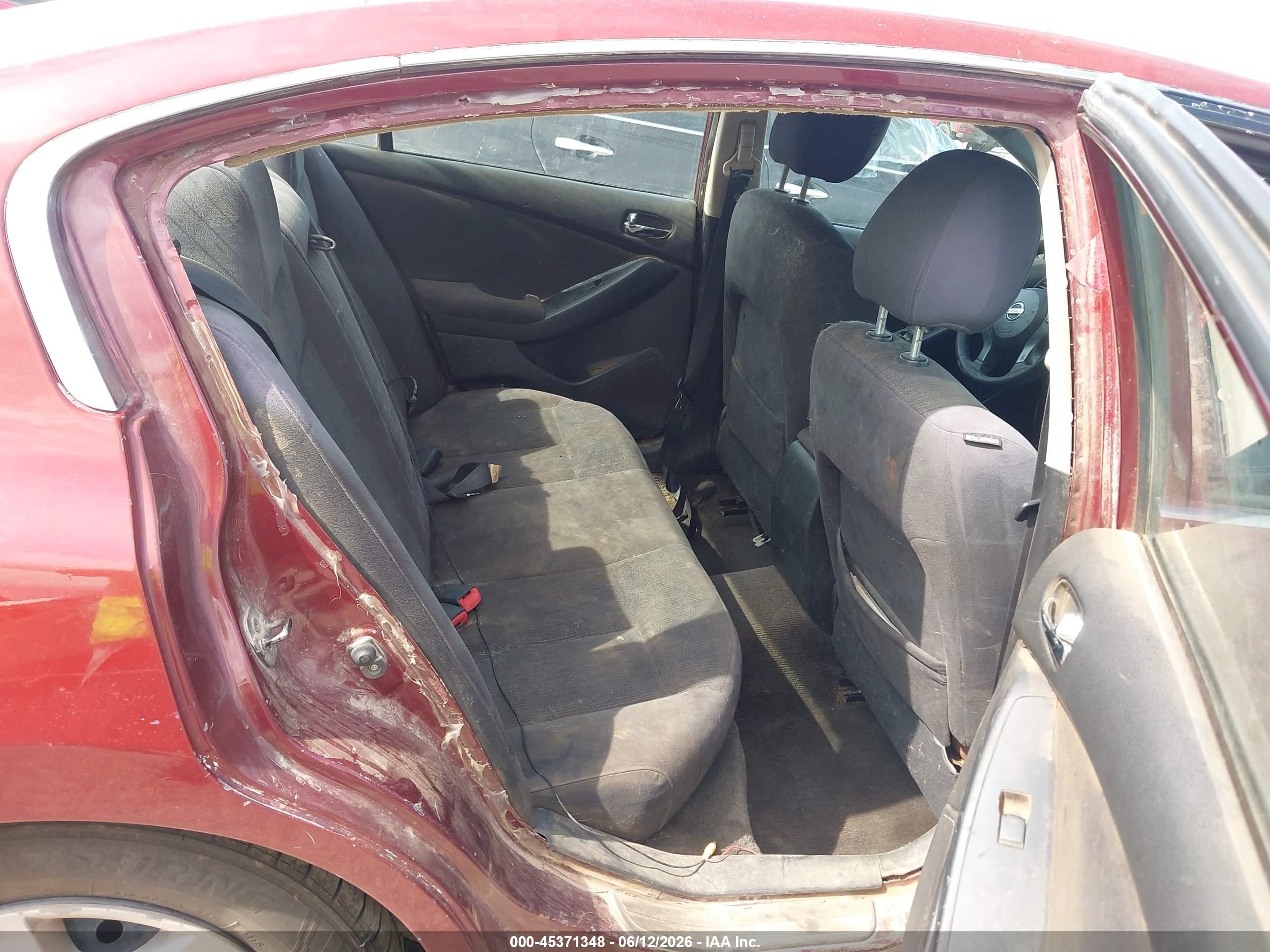 2010 Nissan Altima 2.5 S Red vin: 1N4AL2AP8AN465798
