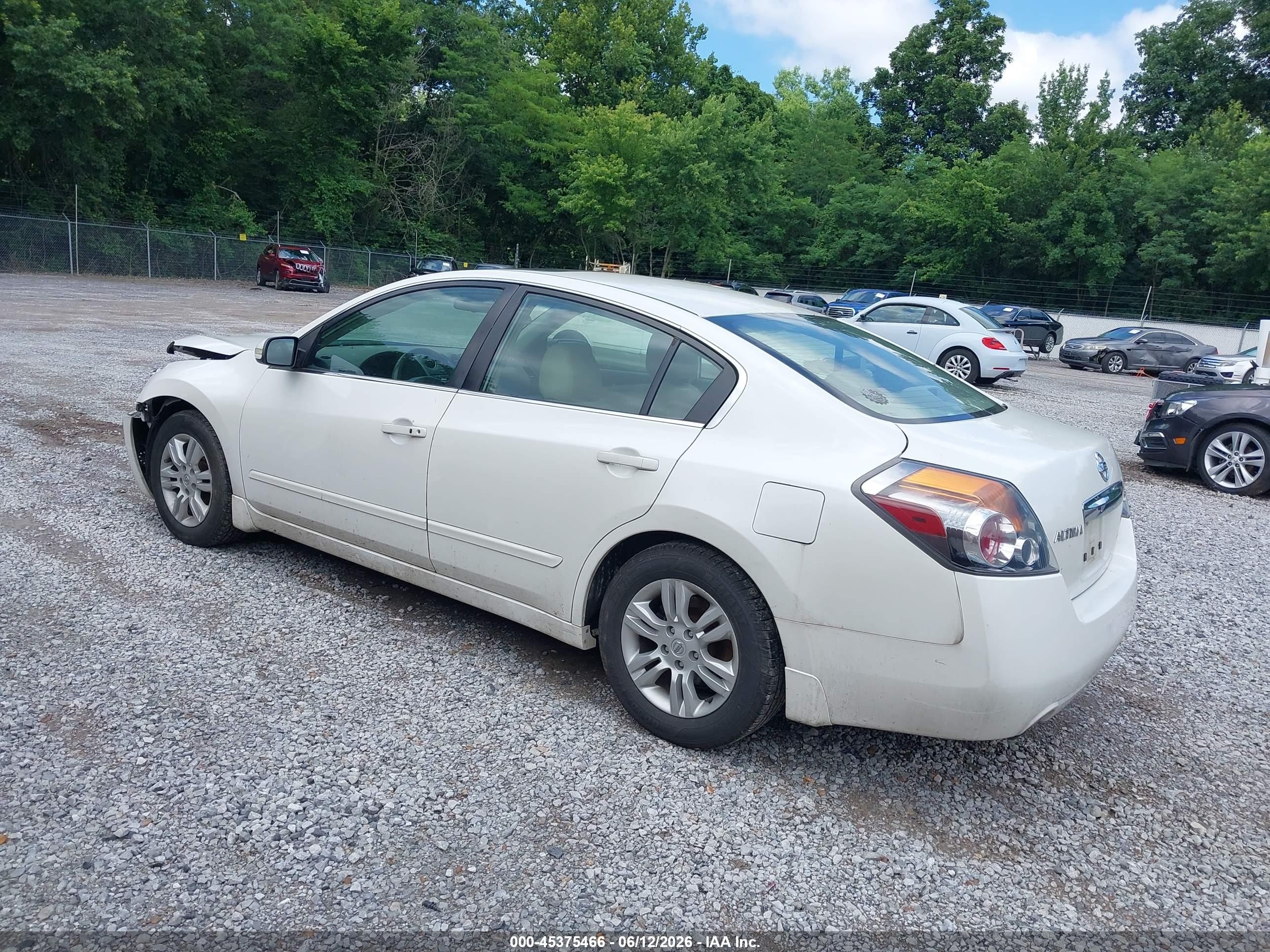 2010 Nissan Altima 2.5 S White vin: 1N4AL2AP8AN495254