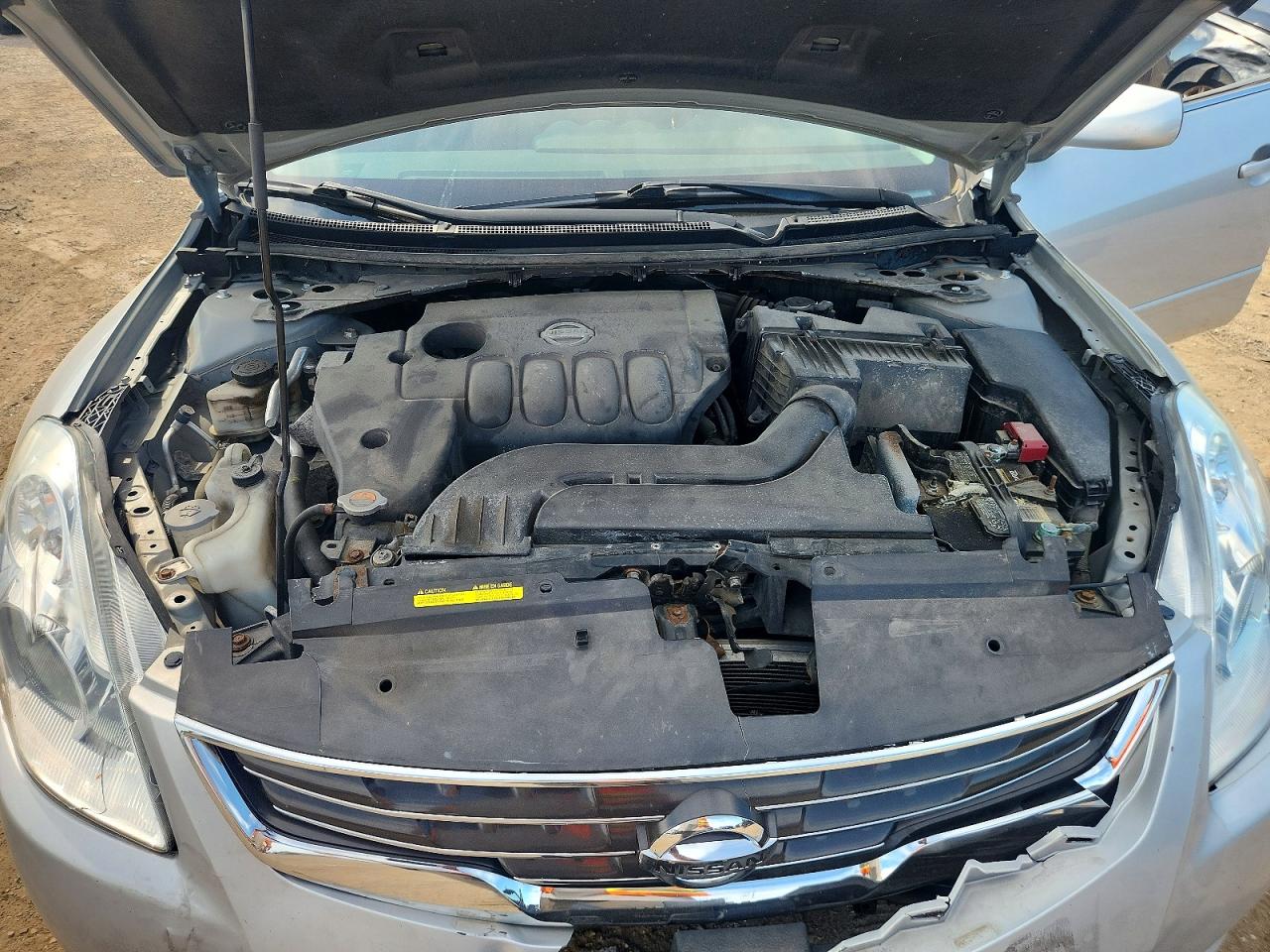 2010 Nissan Altima 2.5 Silver vin: 1N4AL2AP8AN501330
