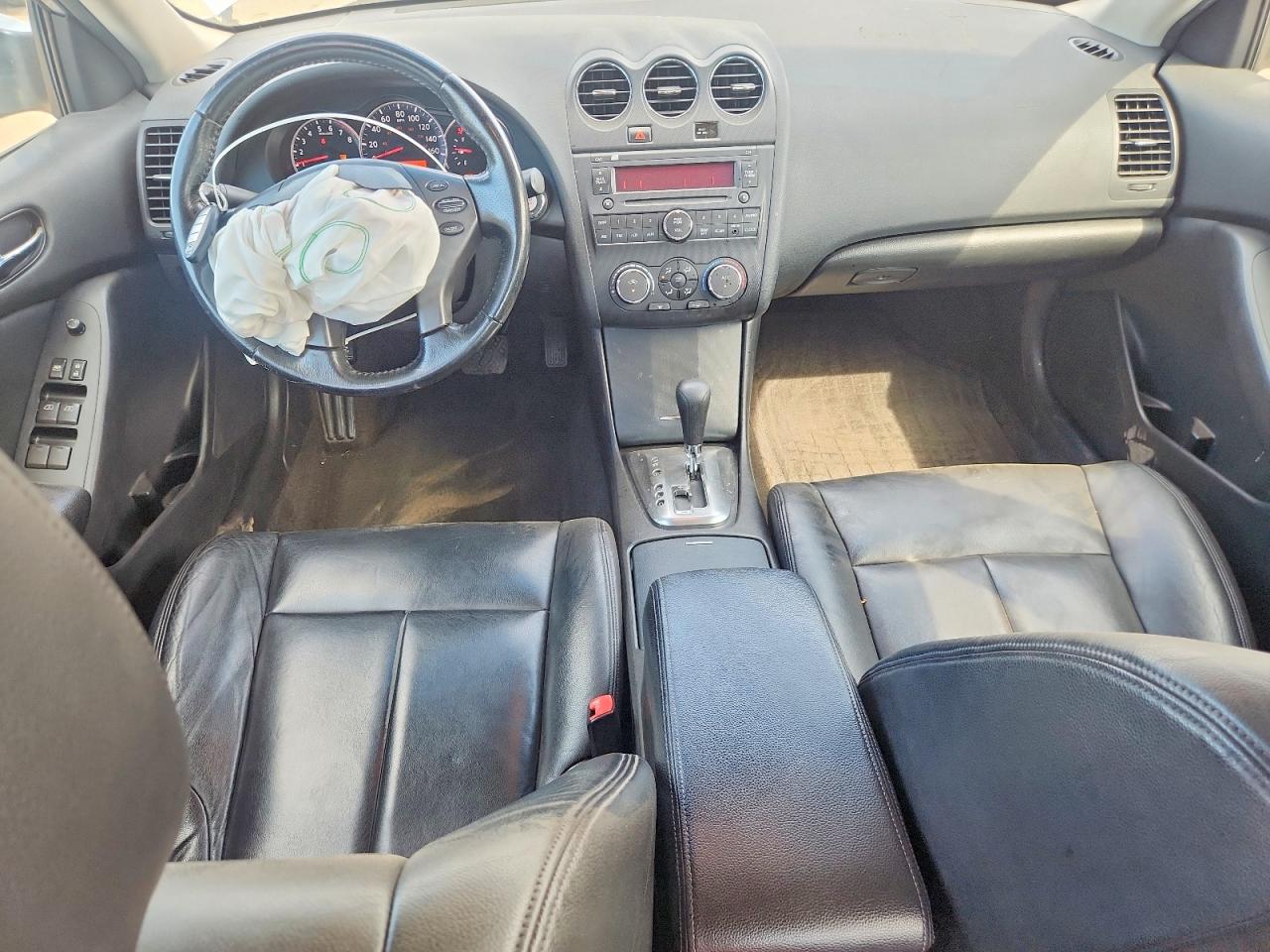 2010 Nissan Altima 2.5 Silver vin: 1N4AL2AP8AN501330