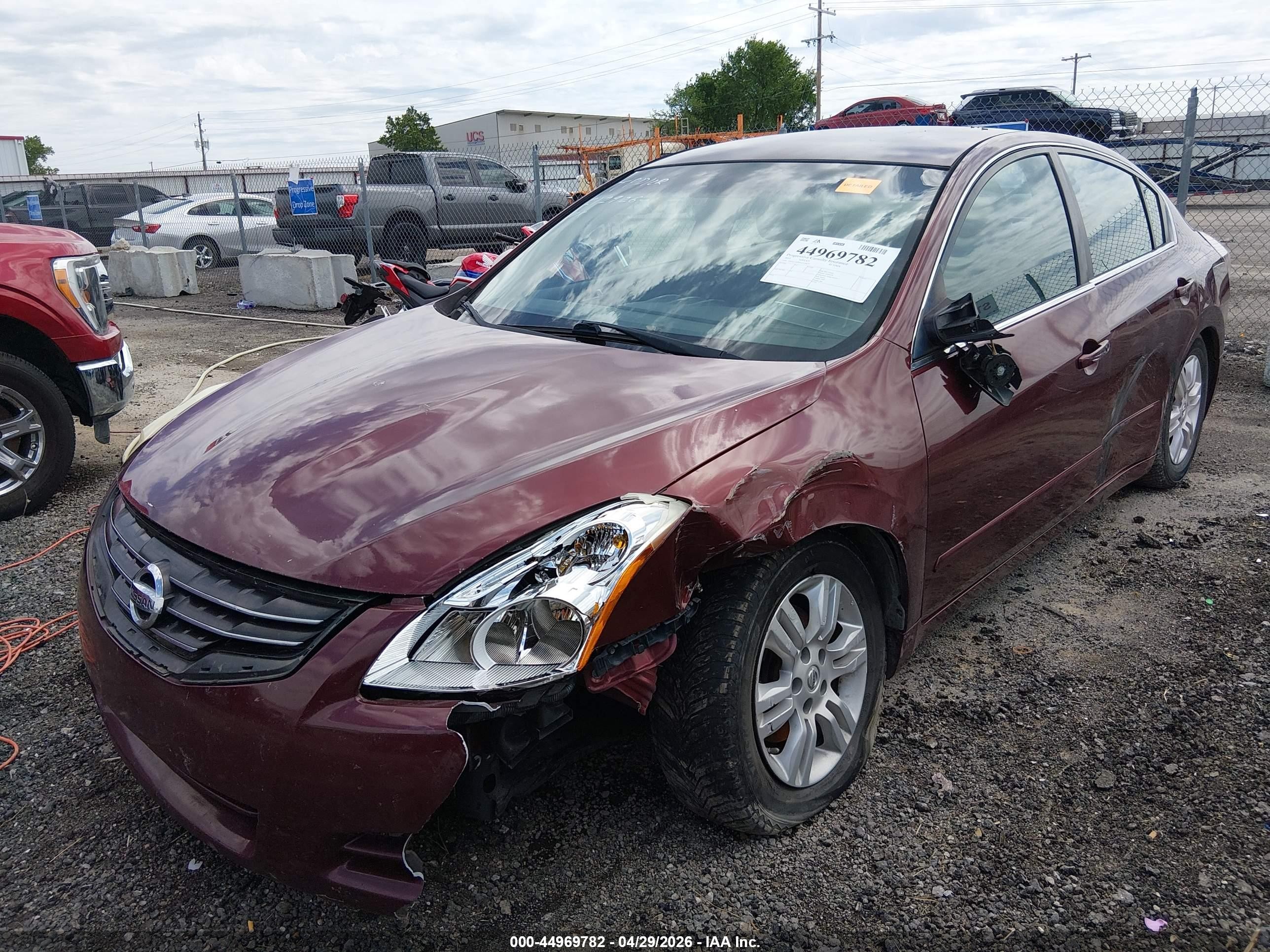 2010 Nissan Altima 2.5 S Maroon vin: 1N4AL2AP8AN510027