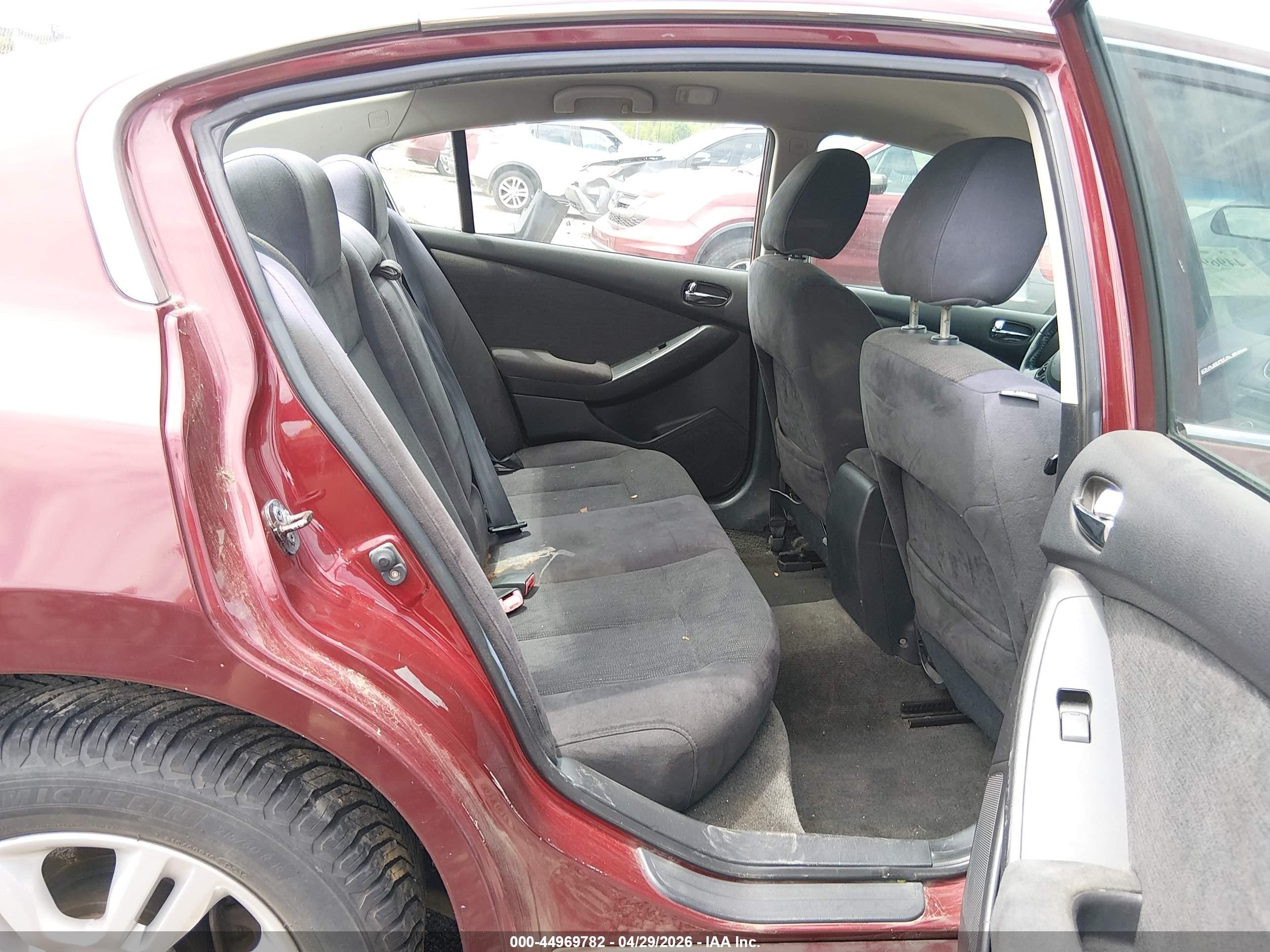 2010 Nissan Altima 2.5 S Maroon vin: 1N4AL2AP8AN510027