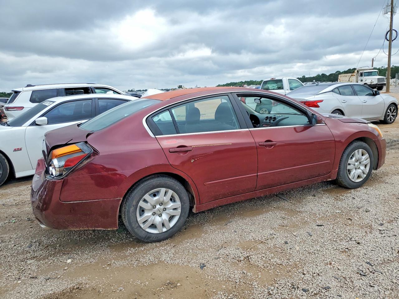 2010 Nissan Altima 2.5 Burgundy vin: 1N4AL2AP8AN514417