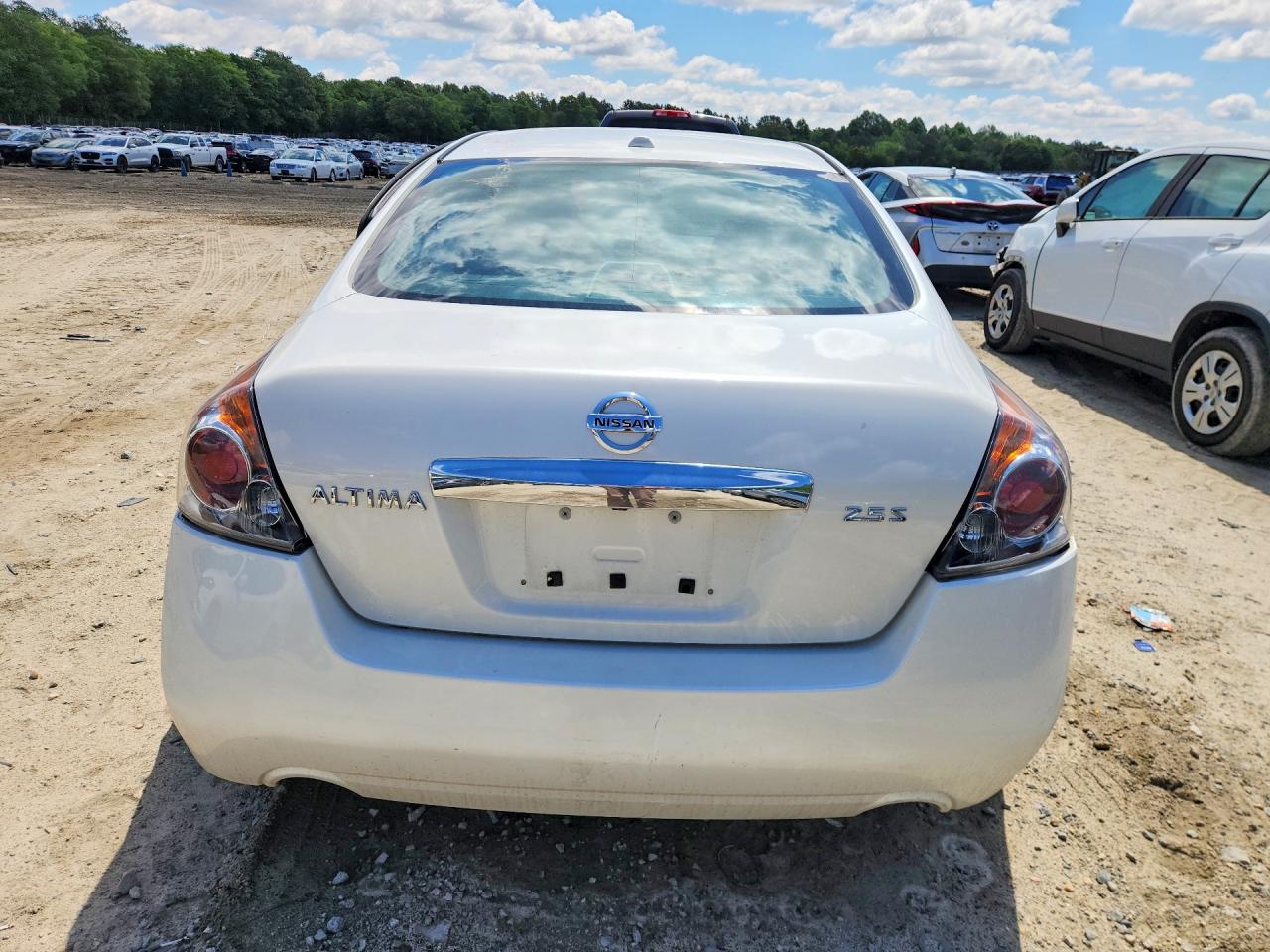 2010 Nissan Altima White vin: 1N4AL2AP8AN531170