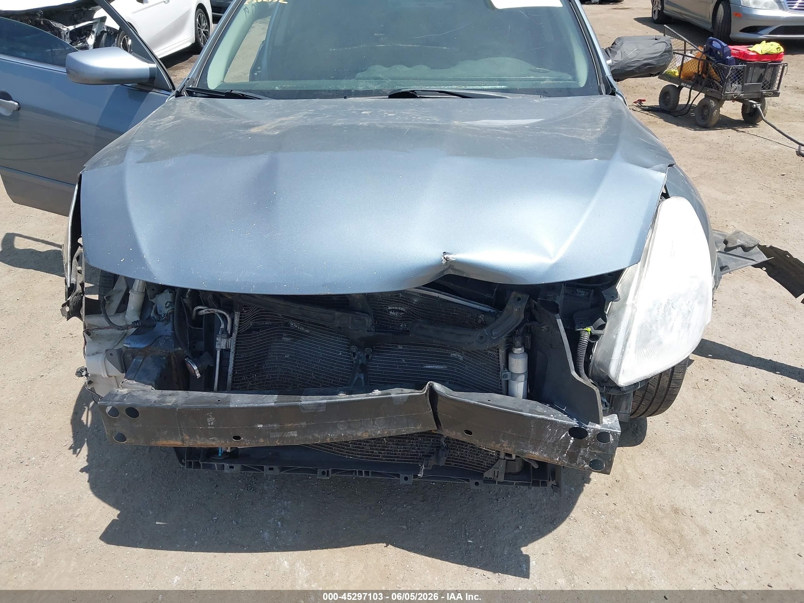 2010 Nissan Altima 2.5 S Blue vin: 1N4AL2AP8AN552732