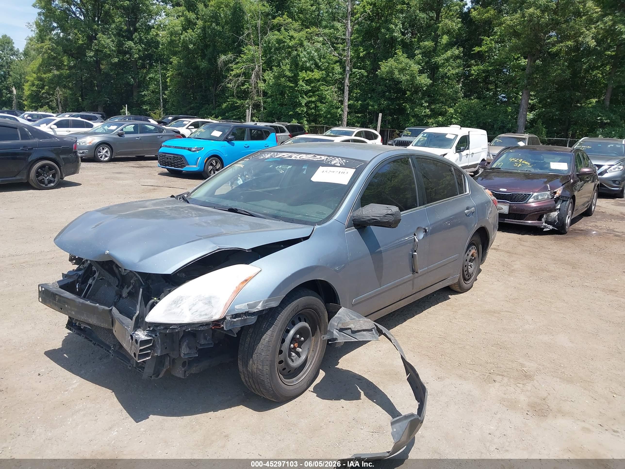 2010 Nissan Altima 2.5 S Blue vin: 1N4AL2AP8AN552732