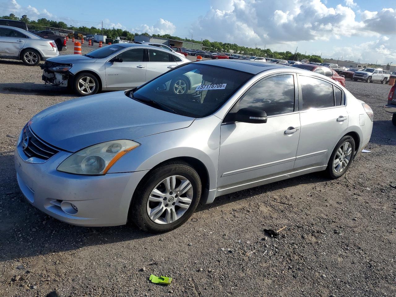2010 Nissan Altima 2.5 Silver vin: 1N4AL2AP8AN553444