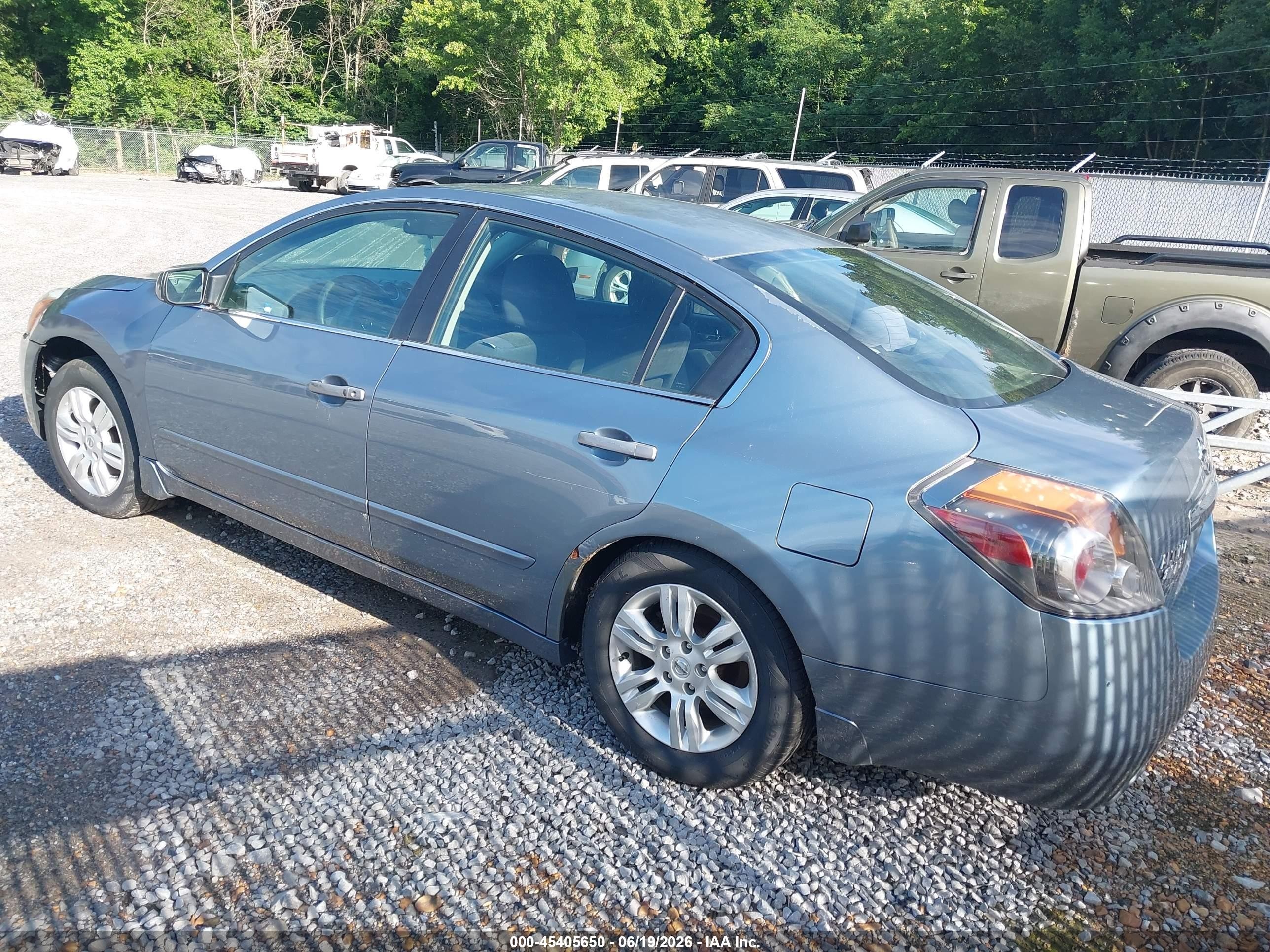 2011 Nissan Altima 2.5 S Blue vin: 1N4AL2AP8BC102107